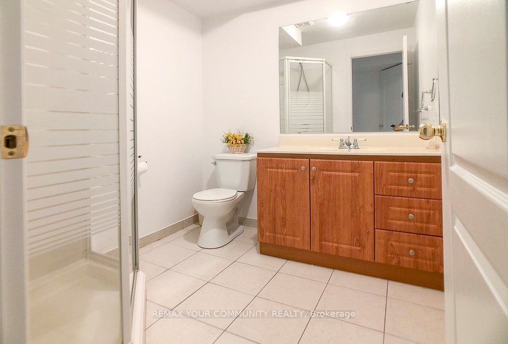 57 Old Orchard Crescent Property Photo 5