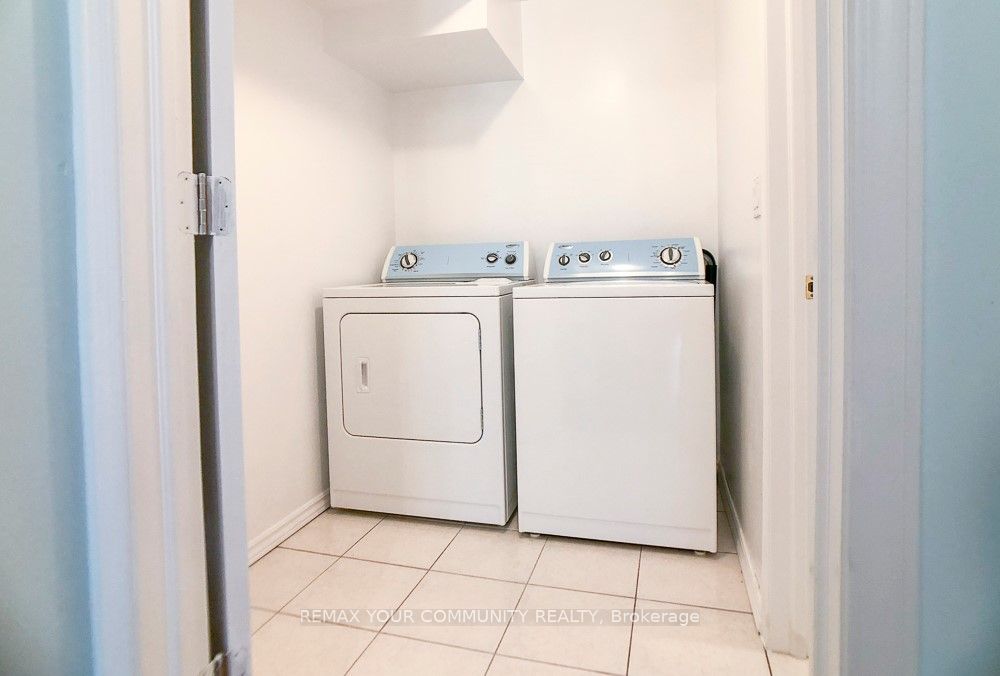 57 Old Orchard Crescent Property Photo 6