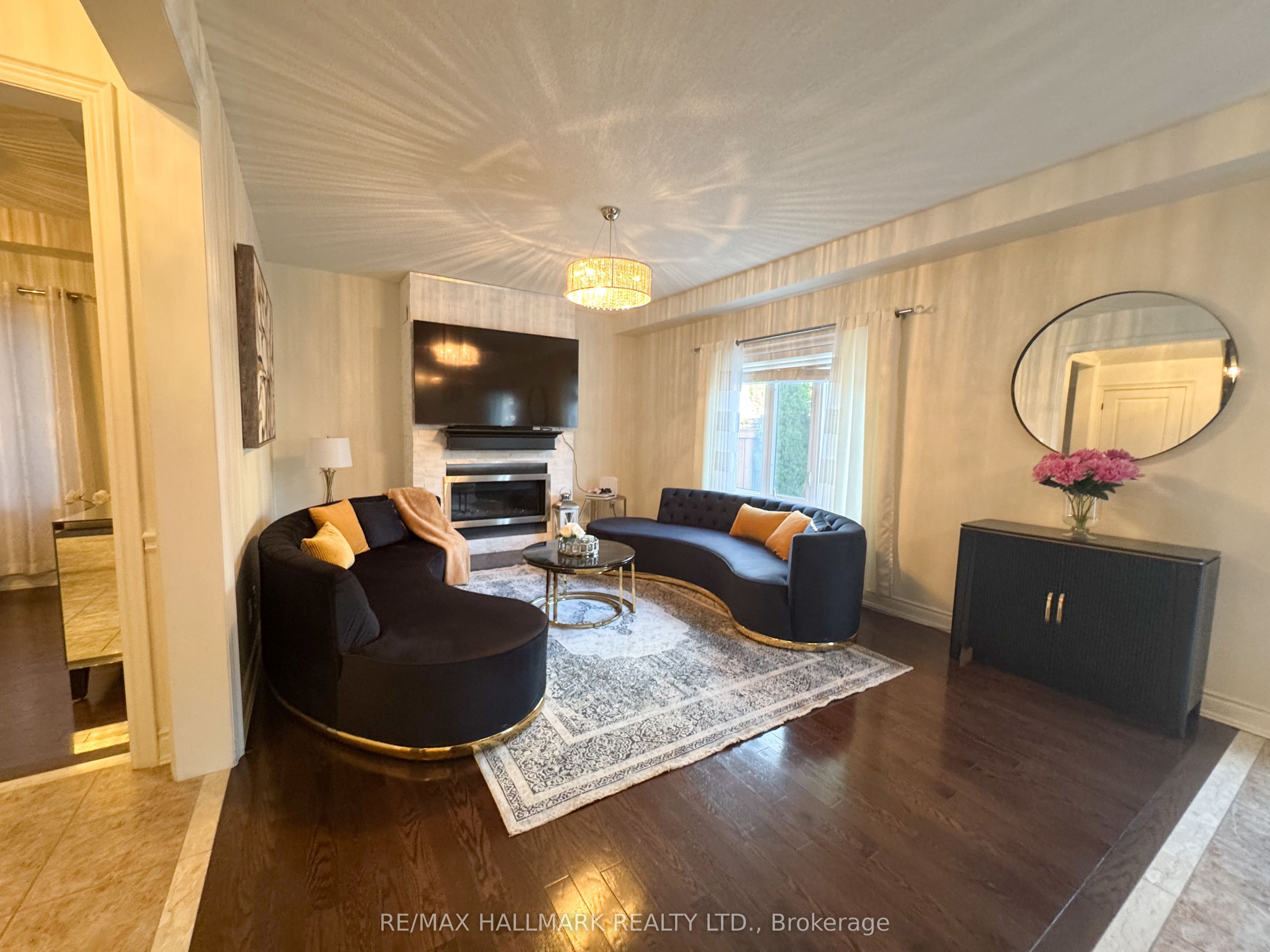 33 Mckenzie Way Property Photo 9