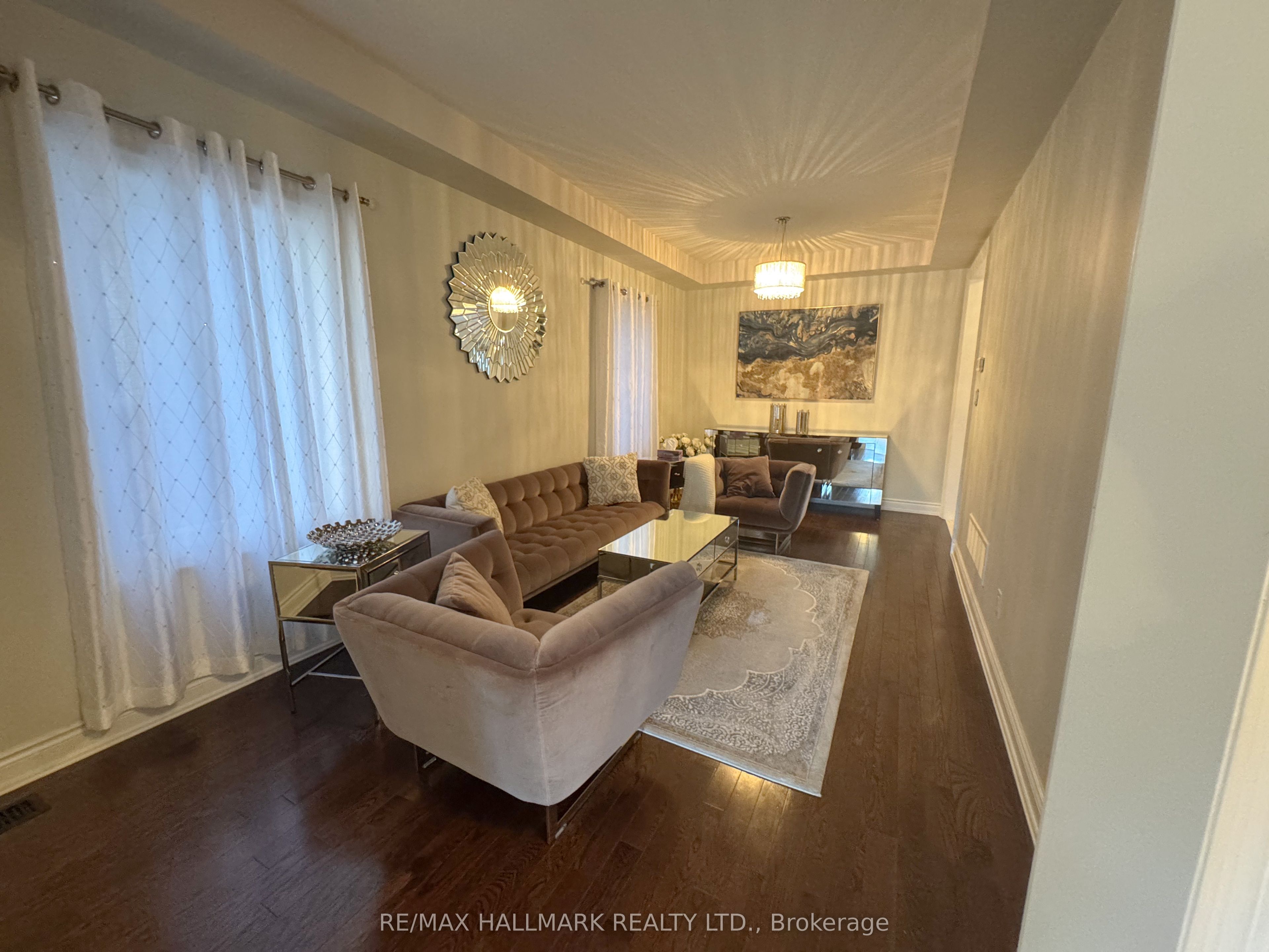 33 Mckenzie Way Property Photo 10