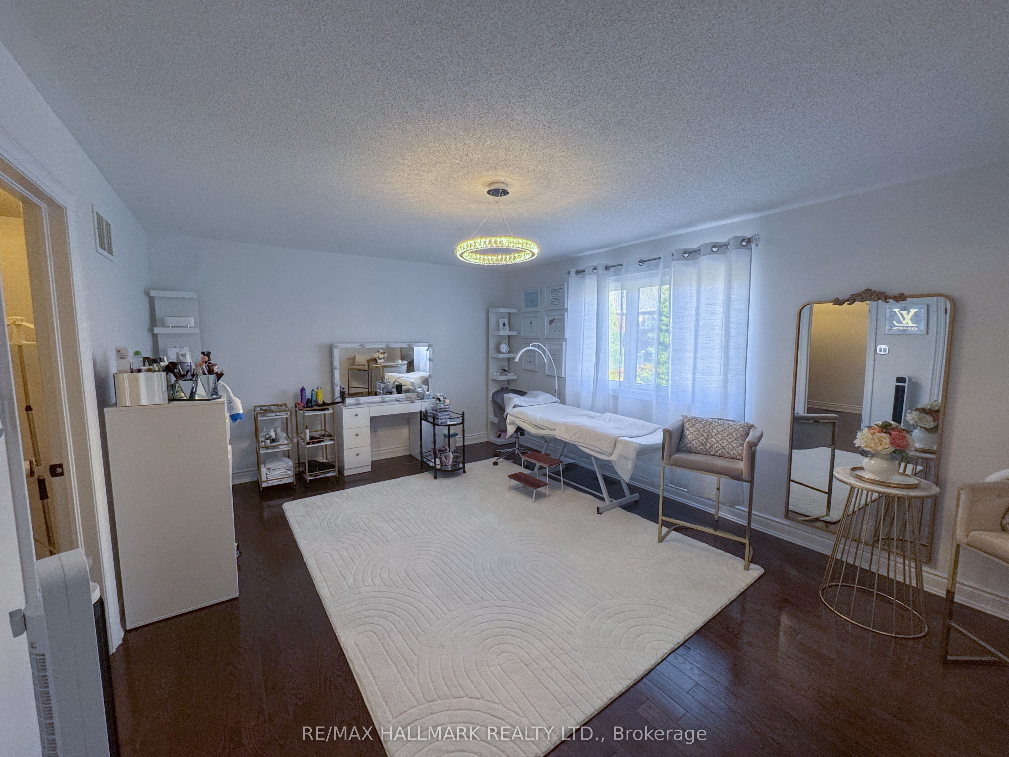 33 Mckenzie Way Property Photo 15