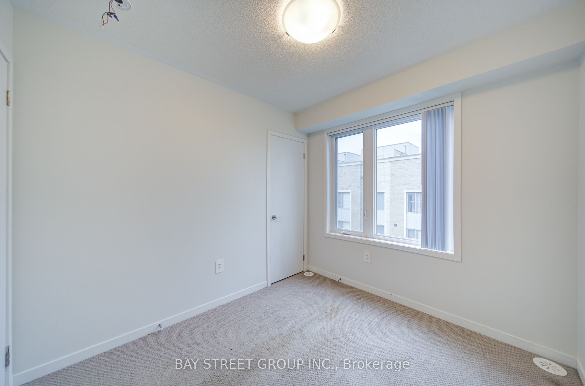 11 Honeycrisp Crescent Th3 Property Photo 21