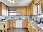 1527 Killarney Beach Road Property Photo 11