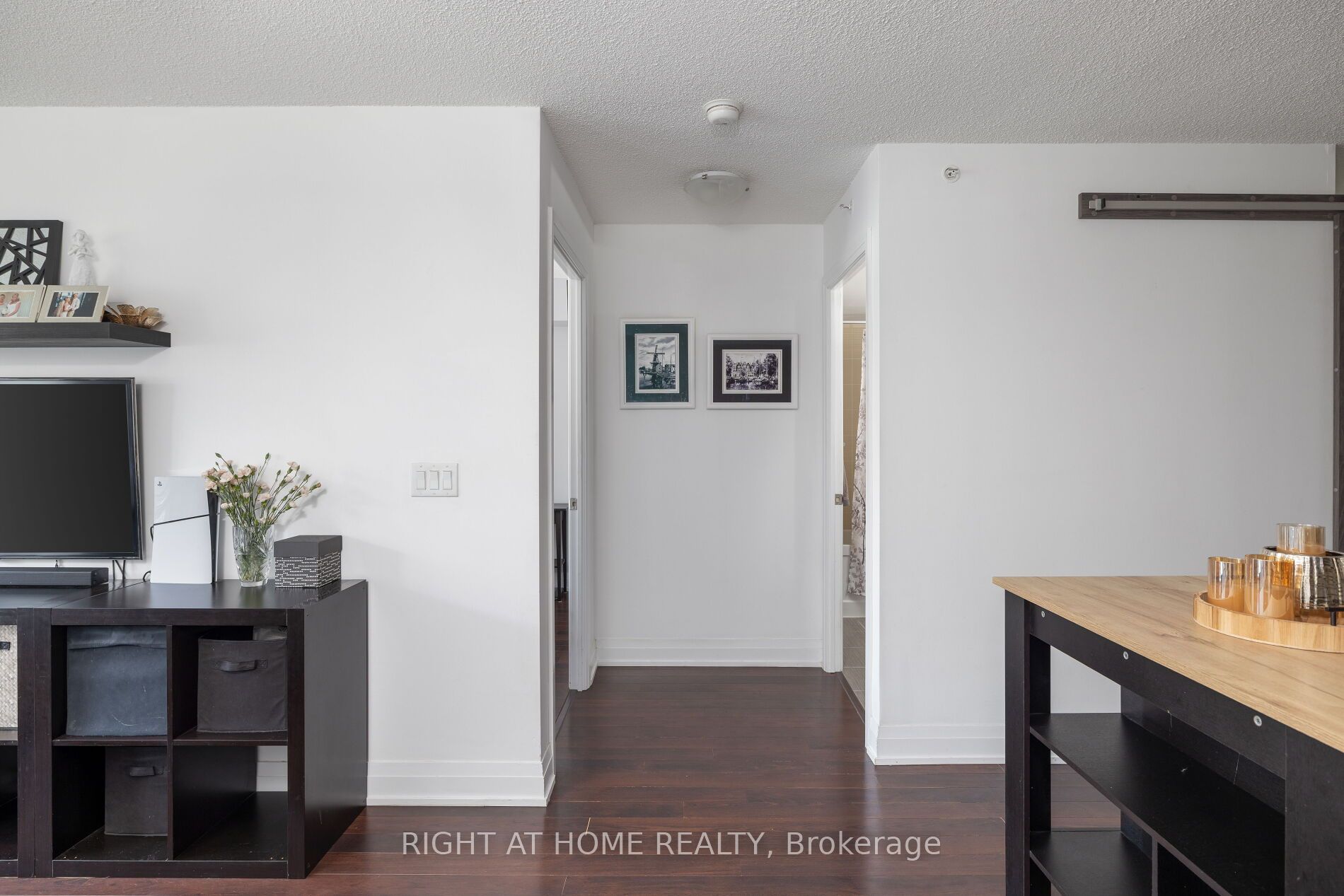 376 Highway 7 E 220 Property Photo 13
