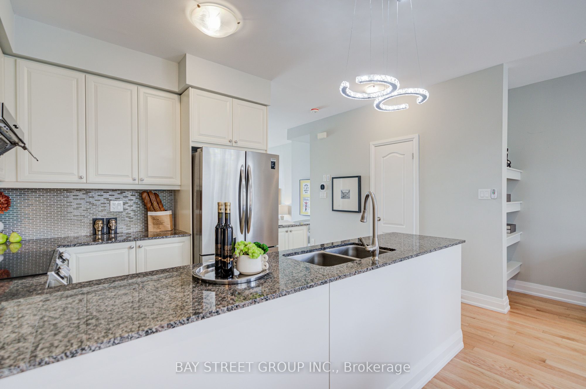 6 Teasel Way Property Photo 7