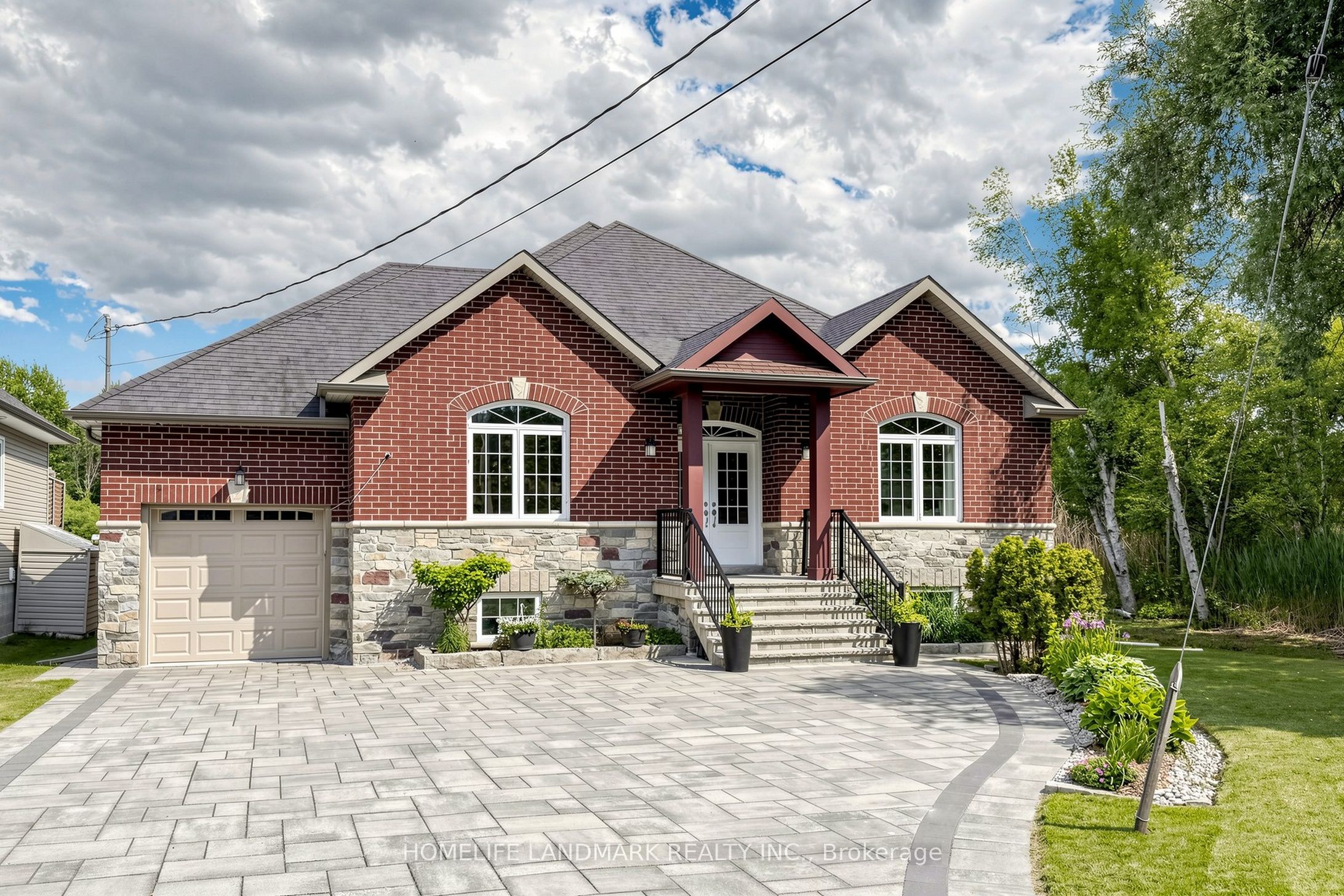 61 Irving Drive Property Photo 1