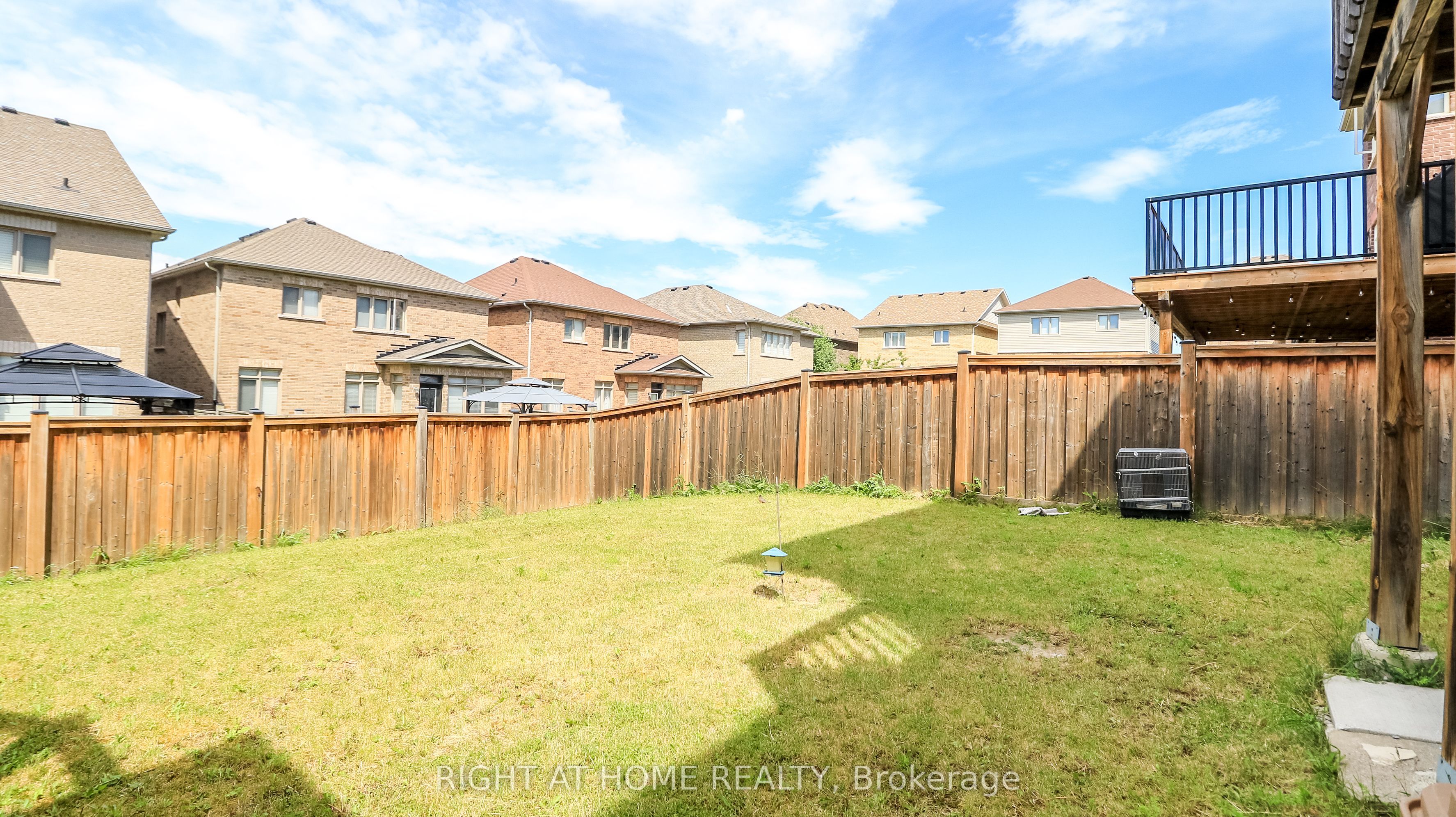 8 Cherry Lane Property Photo 3