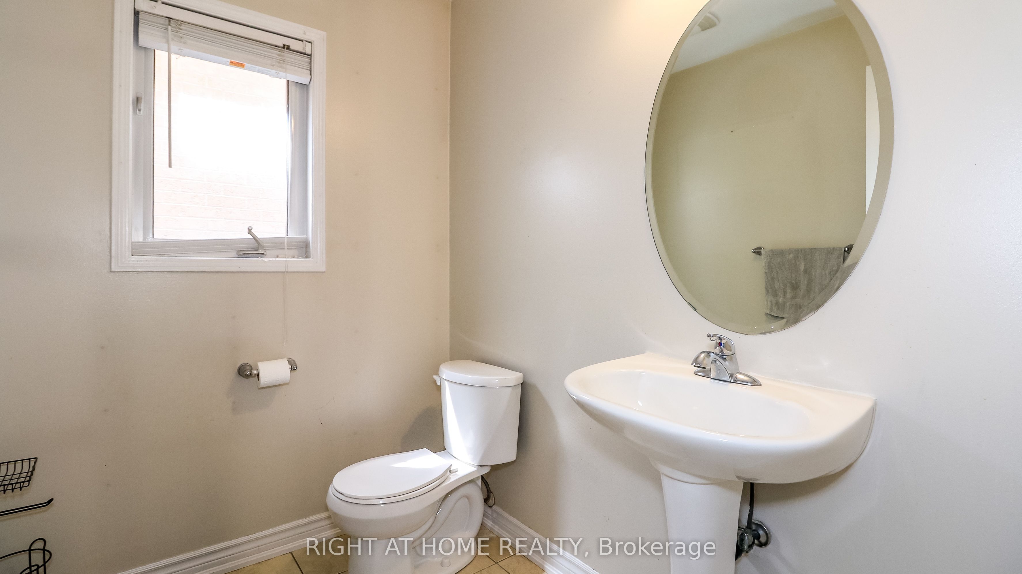 8 Cherry Lane Property Photo 6
