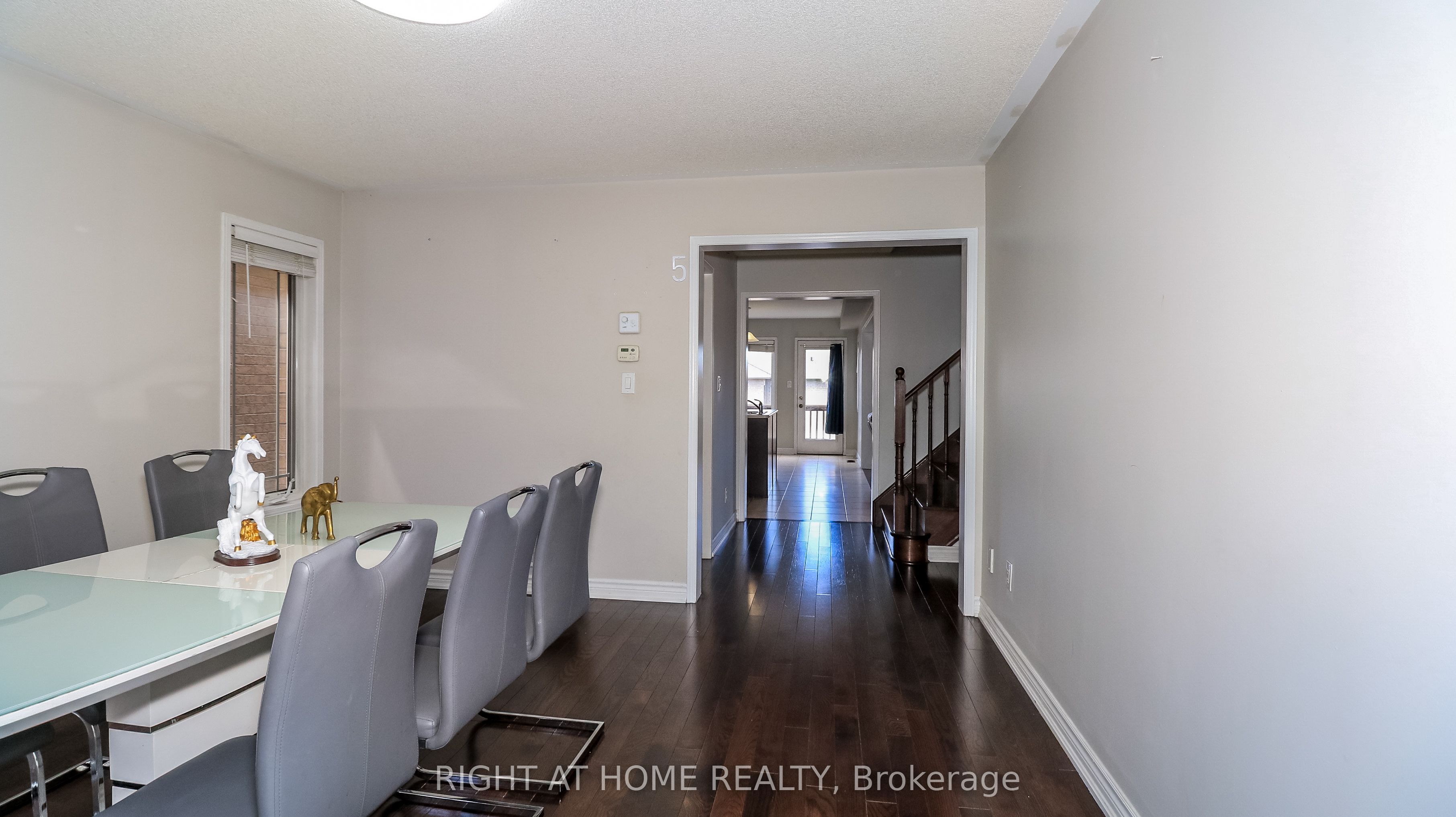 8 Cherry Lane Property Photo 10