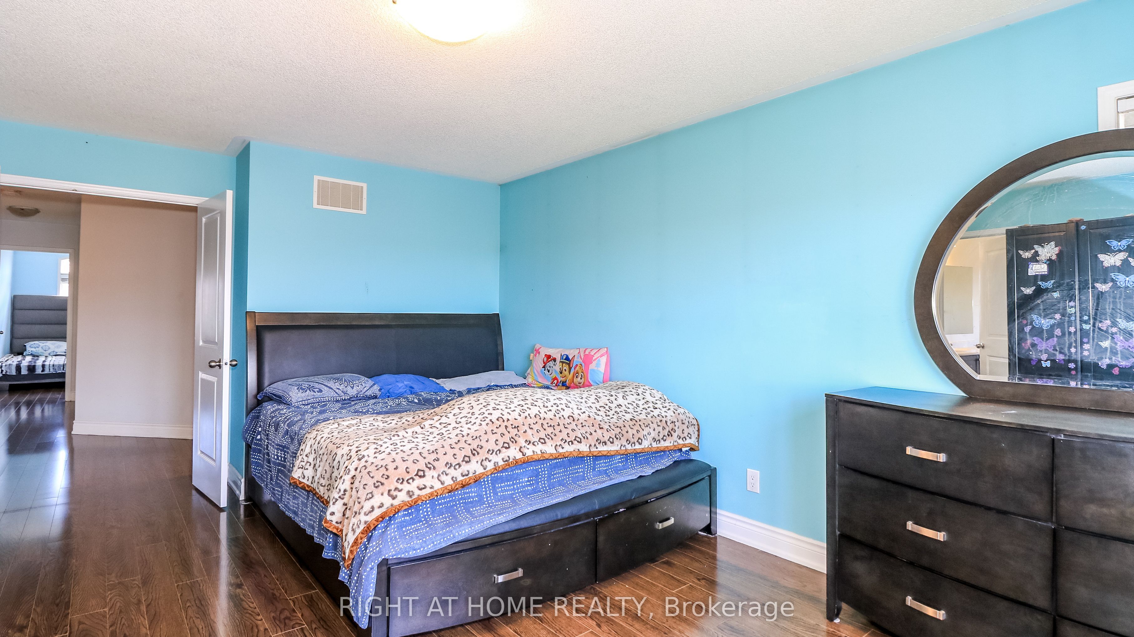 8 Cherry Lane Property Photo 14