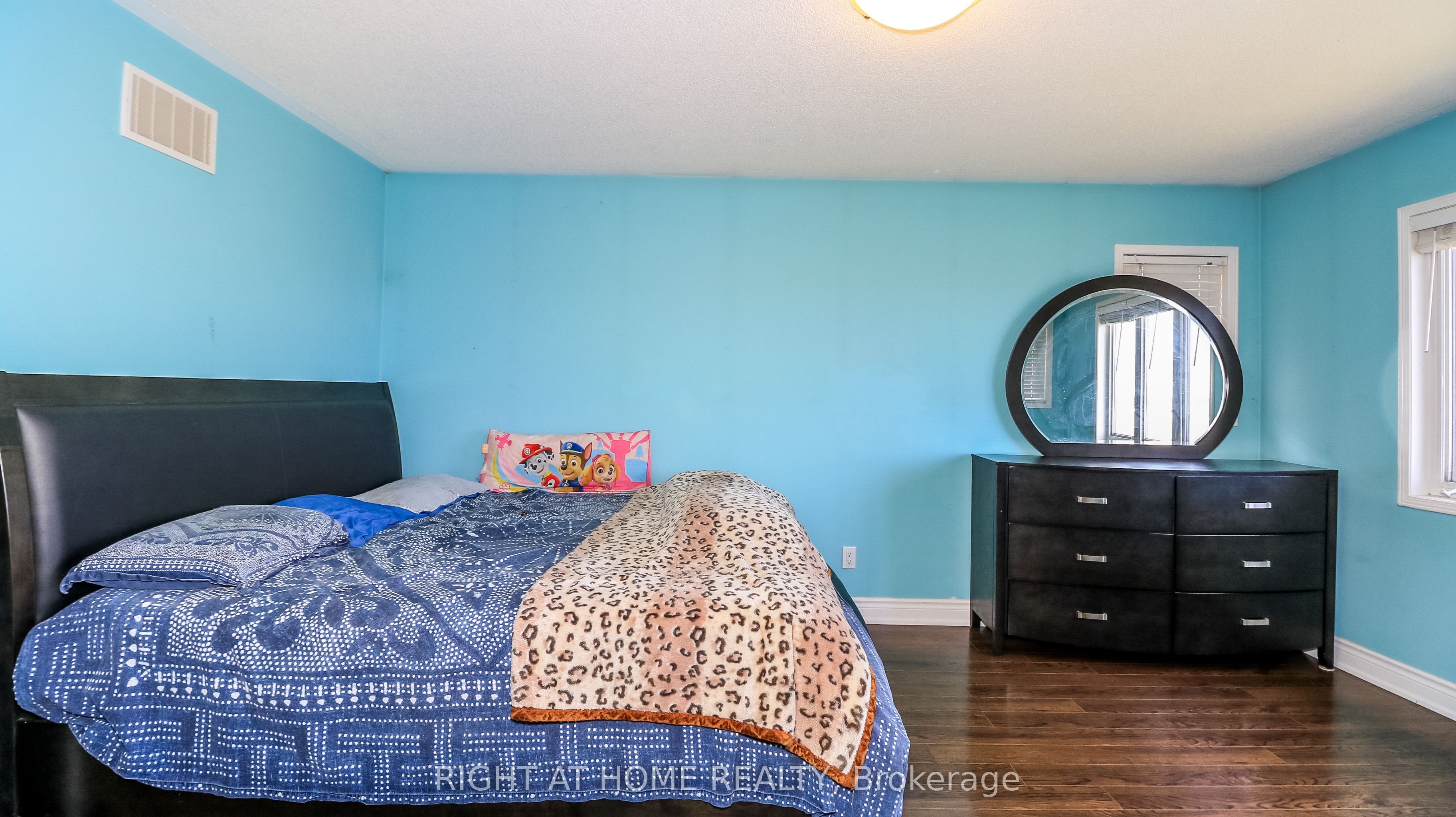 8 Cherry Lane Property Photo 16