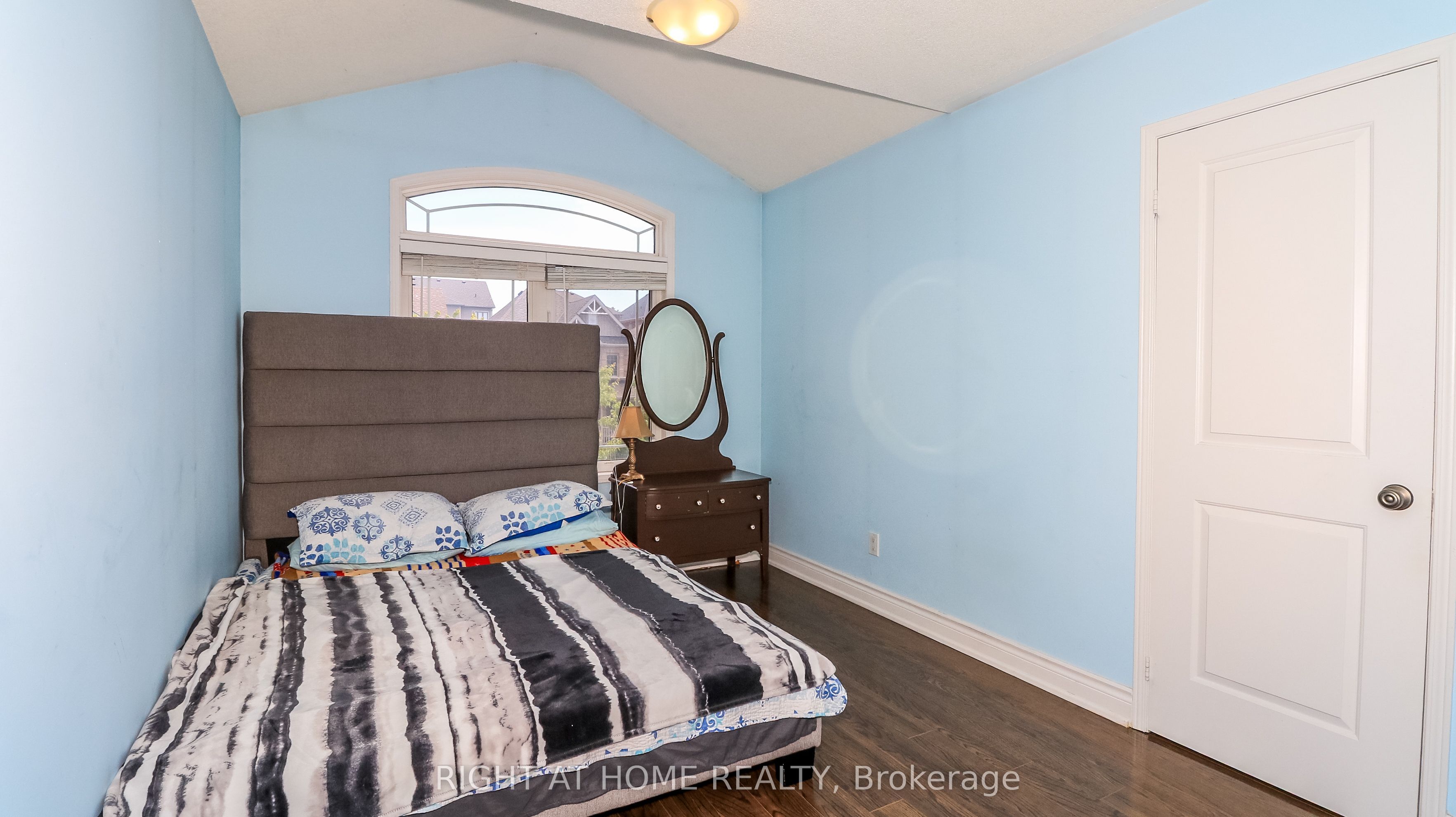 8 Cherry Lane Property Photo 22