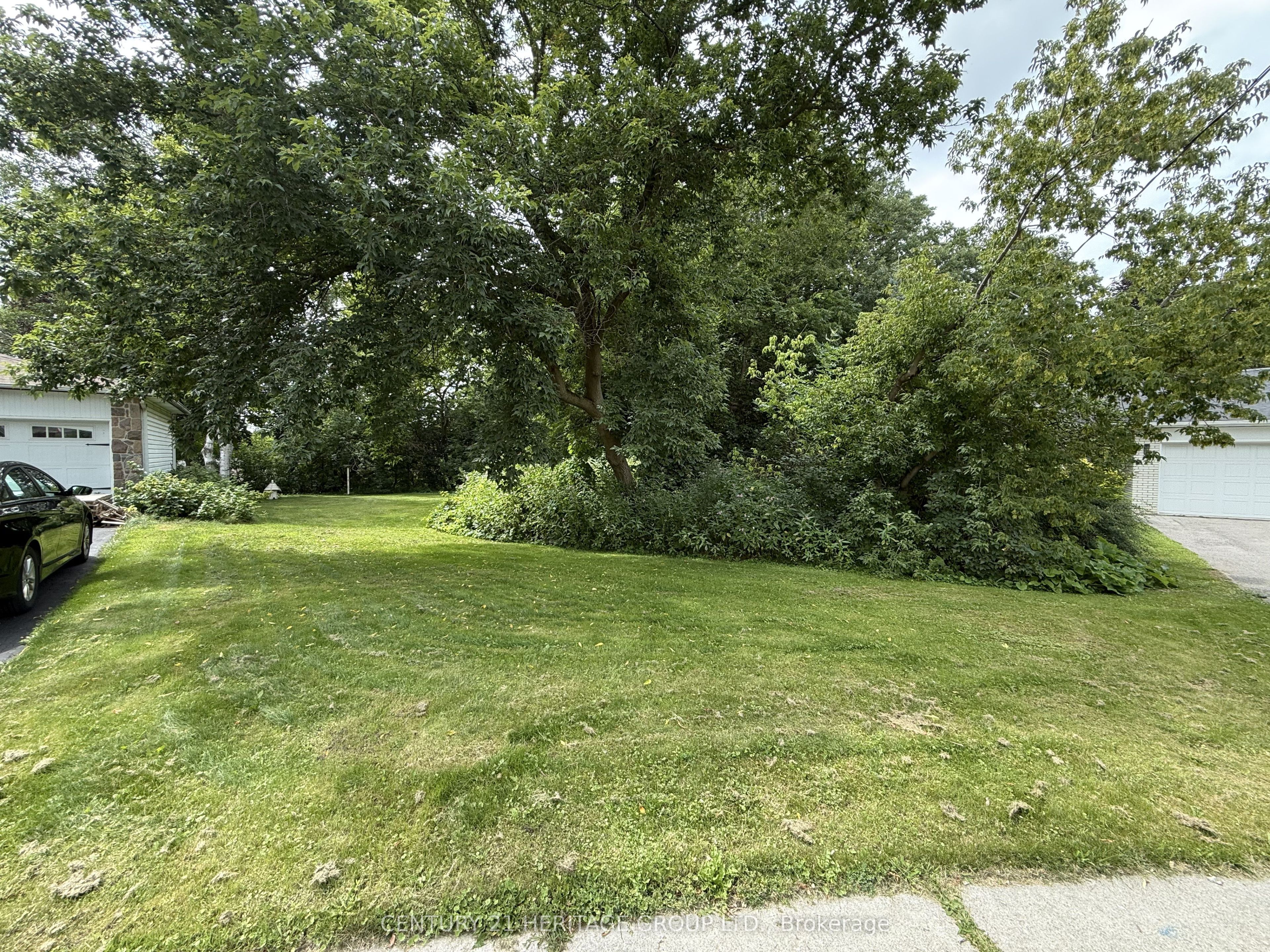 N/a Queens Crescent Property Photo 10