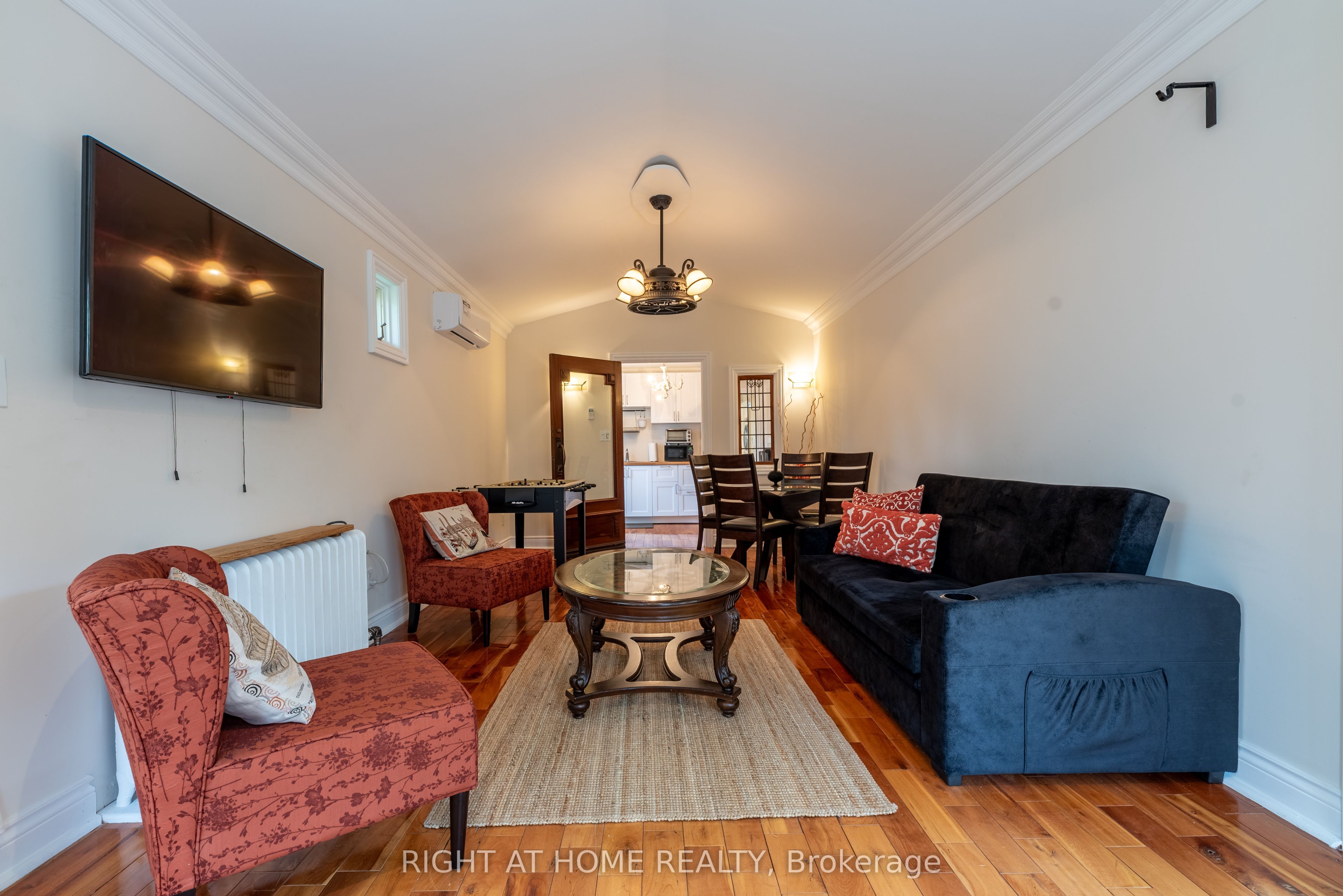 120 Wright Street Property Photo 7