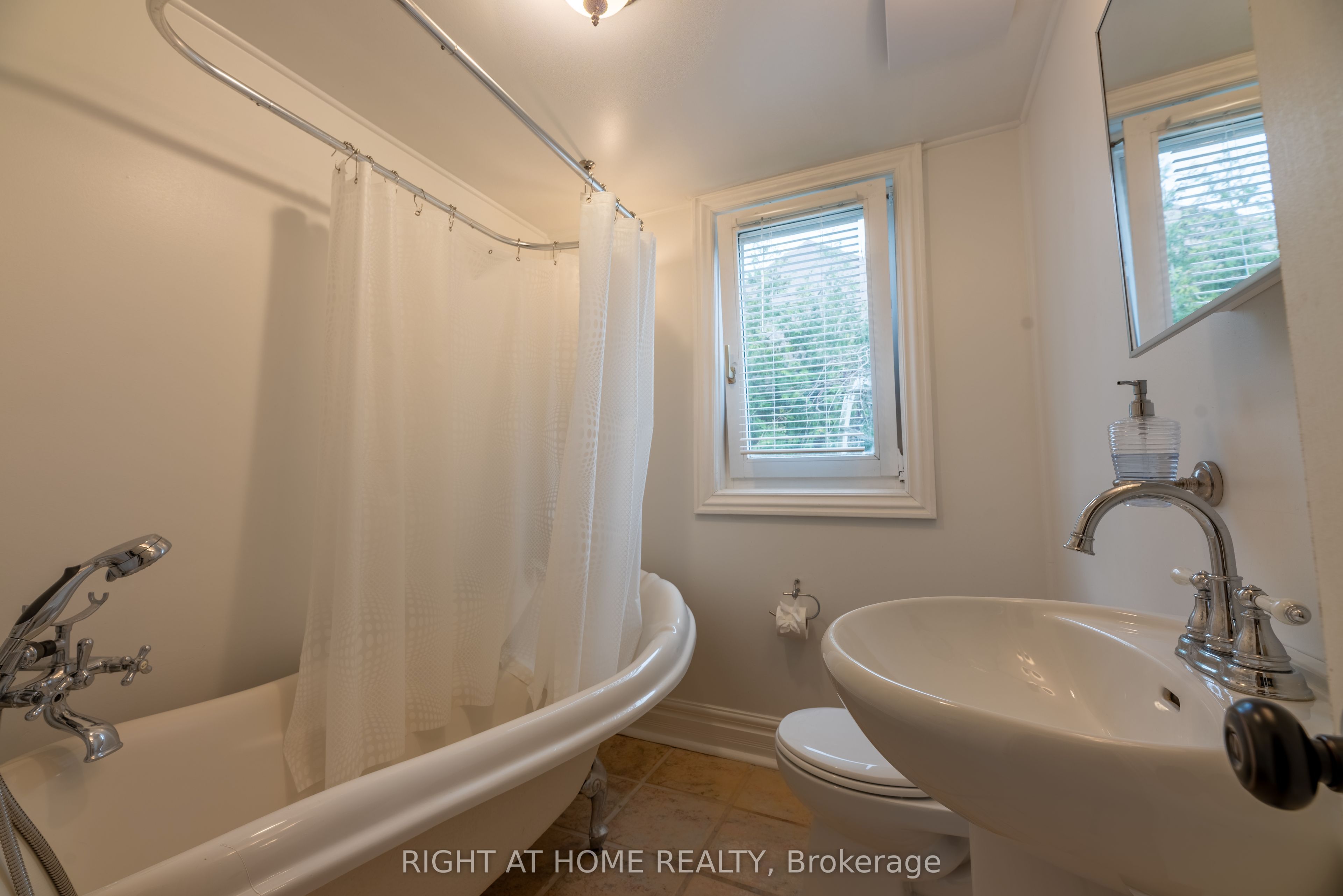 120 Wright Street Property Photo 12