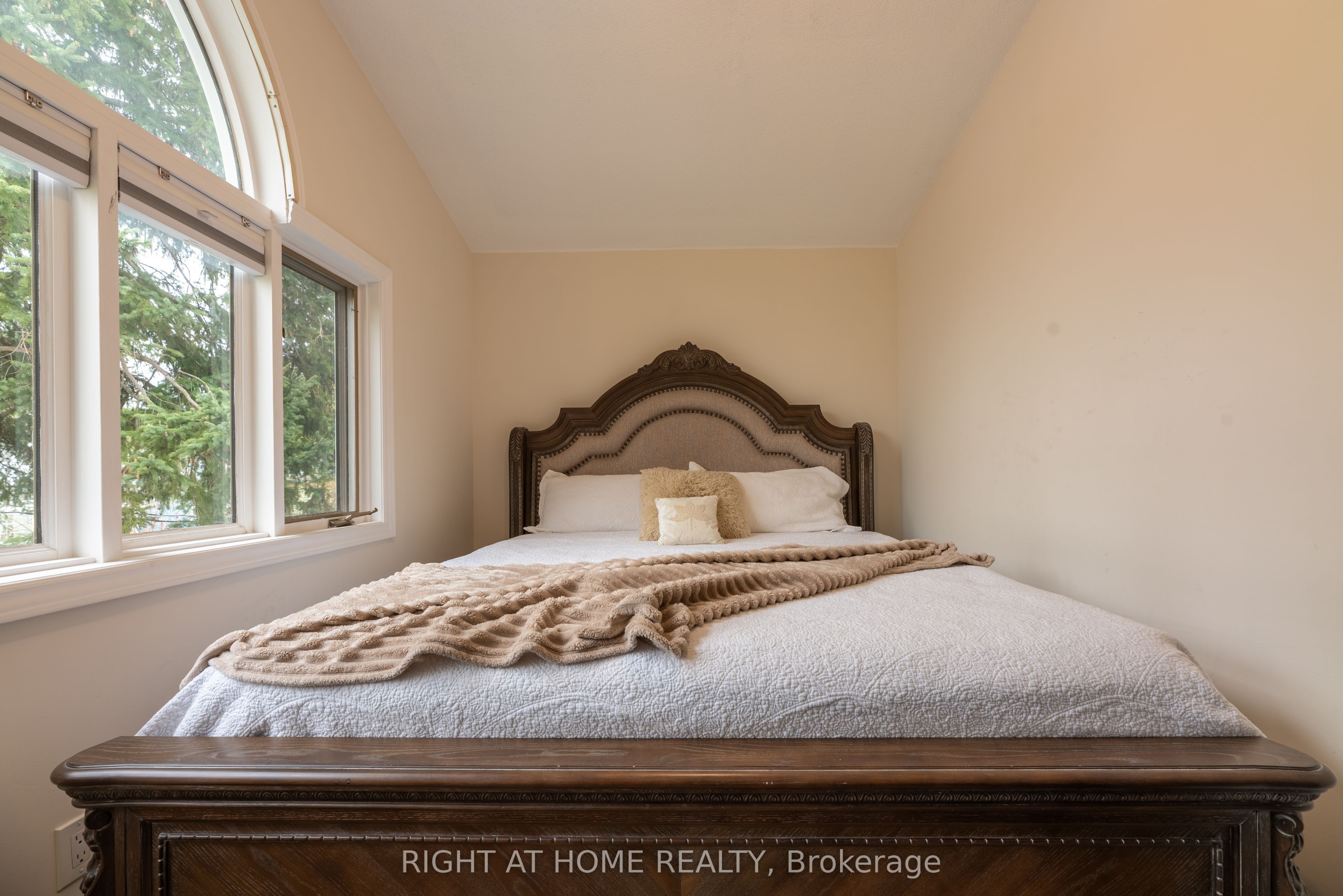120 Wright Street Property Photo 32