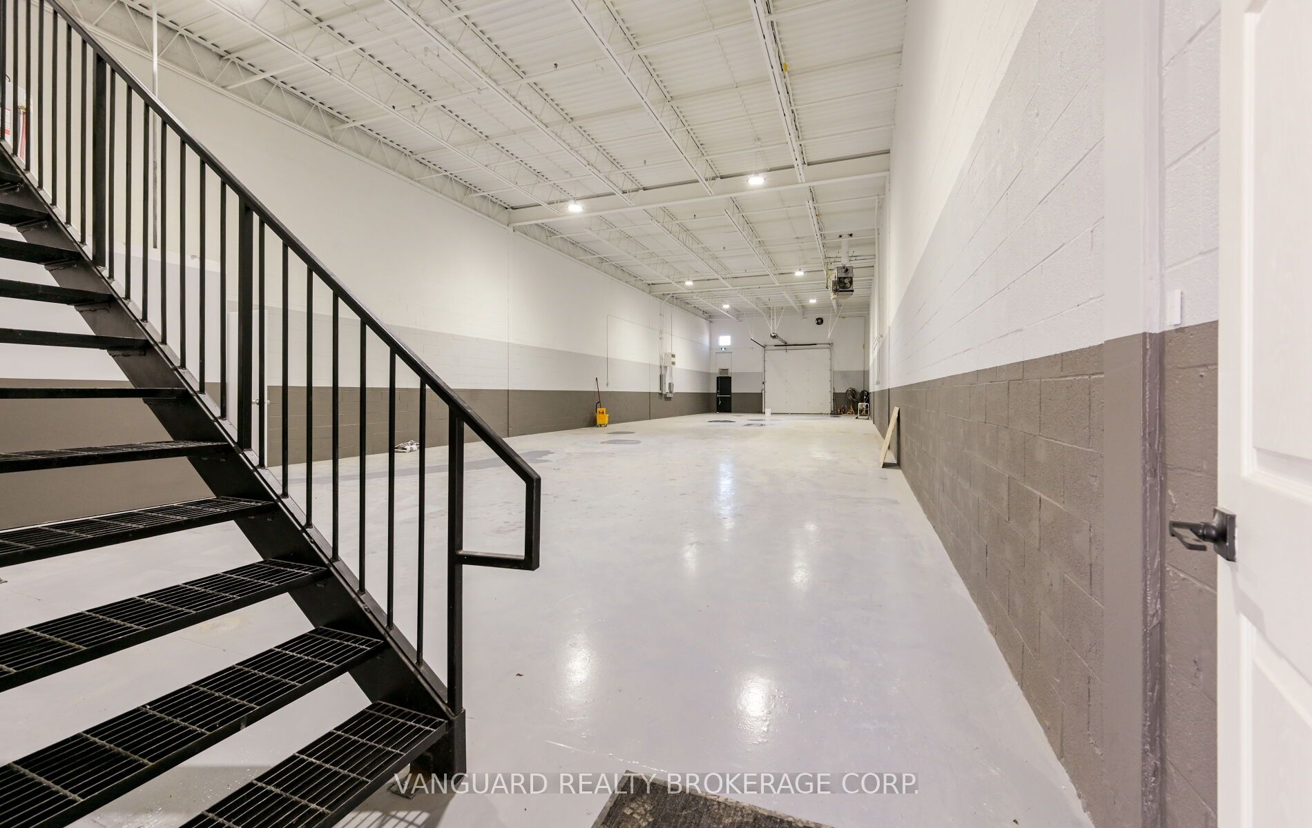 5732 Highway 7 23 Property Photo 10