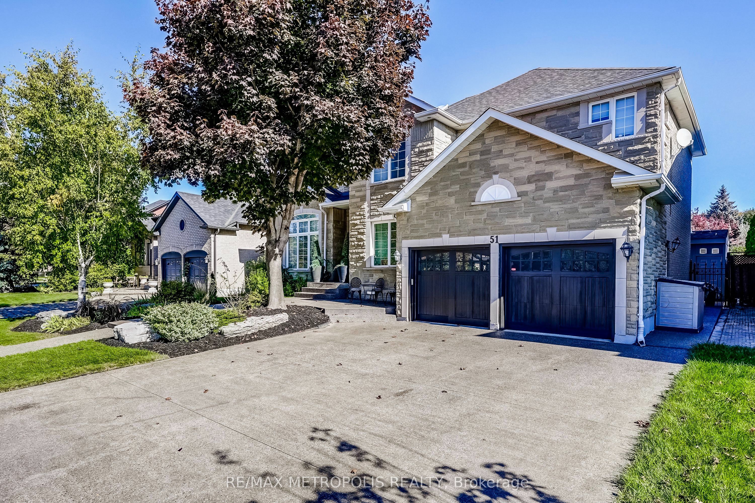 51 Babak Boulevard Property Photo 3