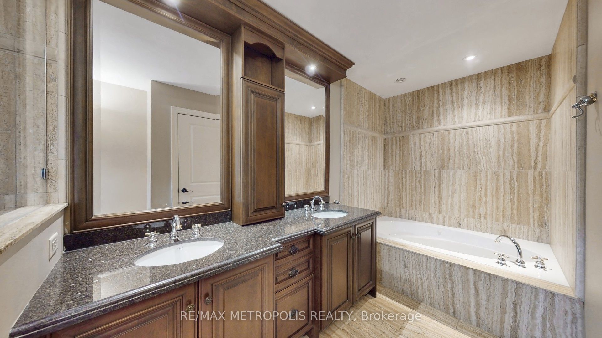 51 Babak Boulevard Property Photo 27