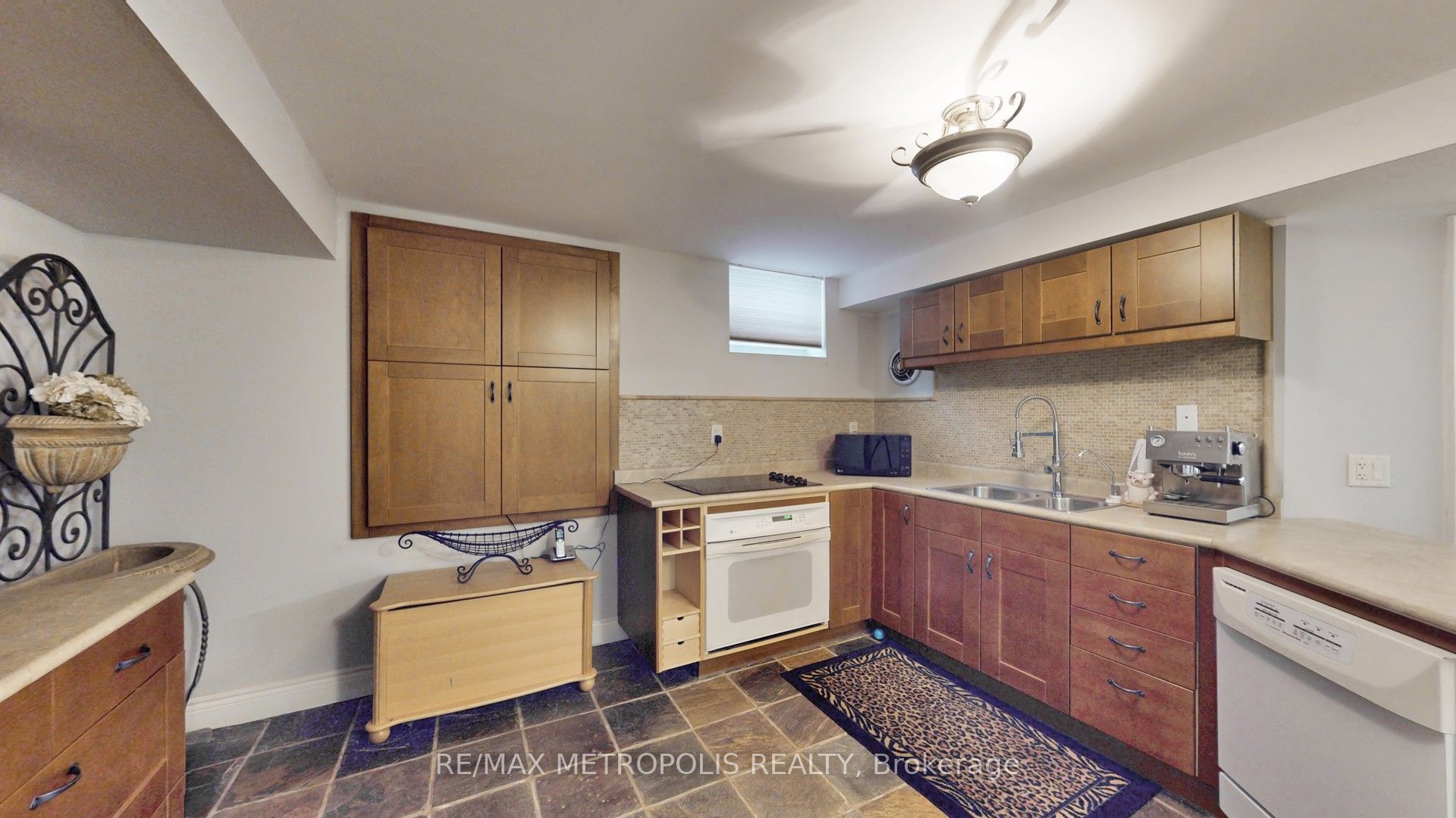 51 Babak Boulevard Property Photo 38