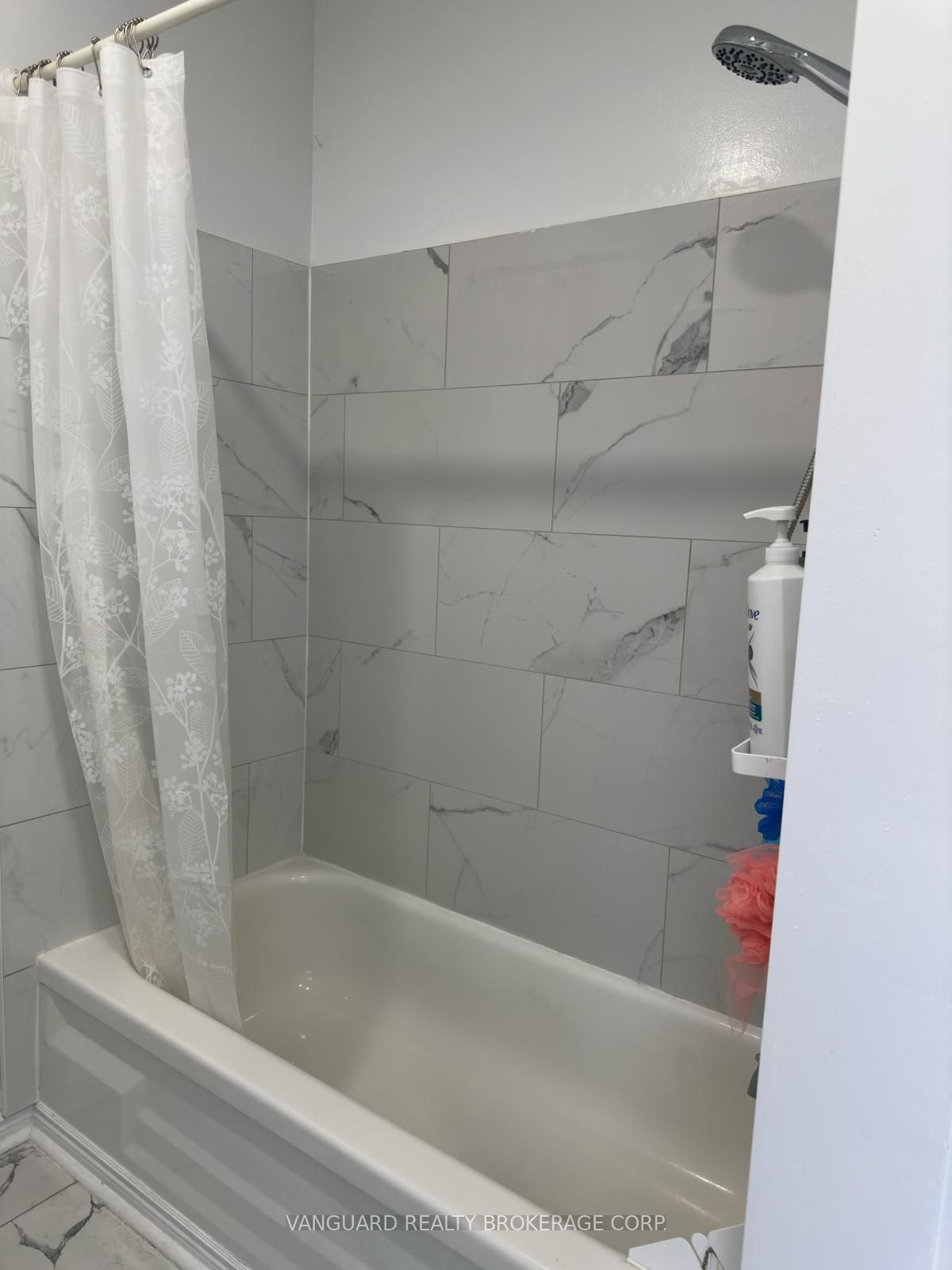 71 John Street E Property Photo 27