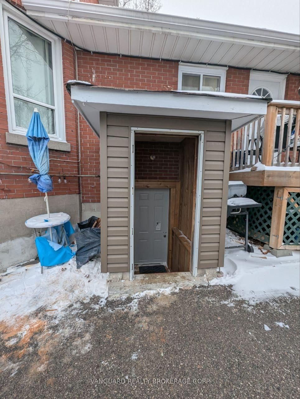 71 John Street E Property Photo 28