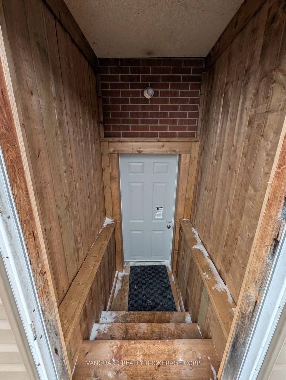 71 John Street E Property Photo 29