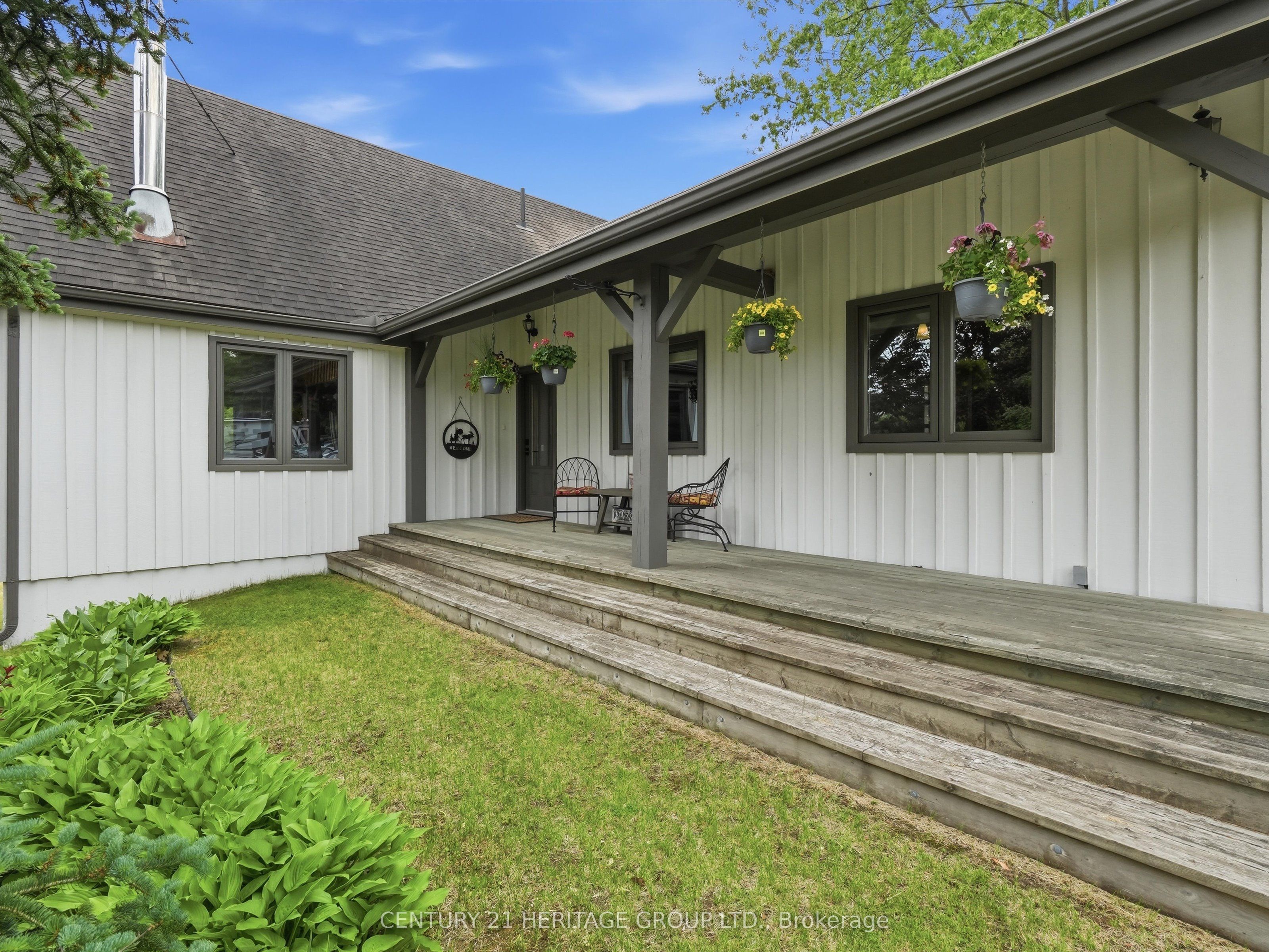 20822 On-48 Highway Property Photo 2
