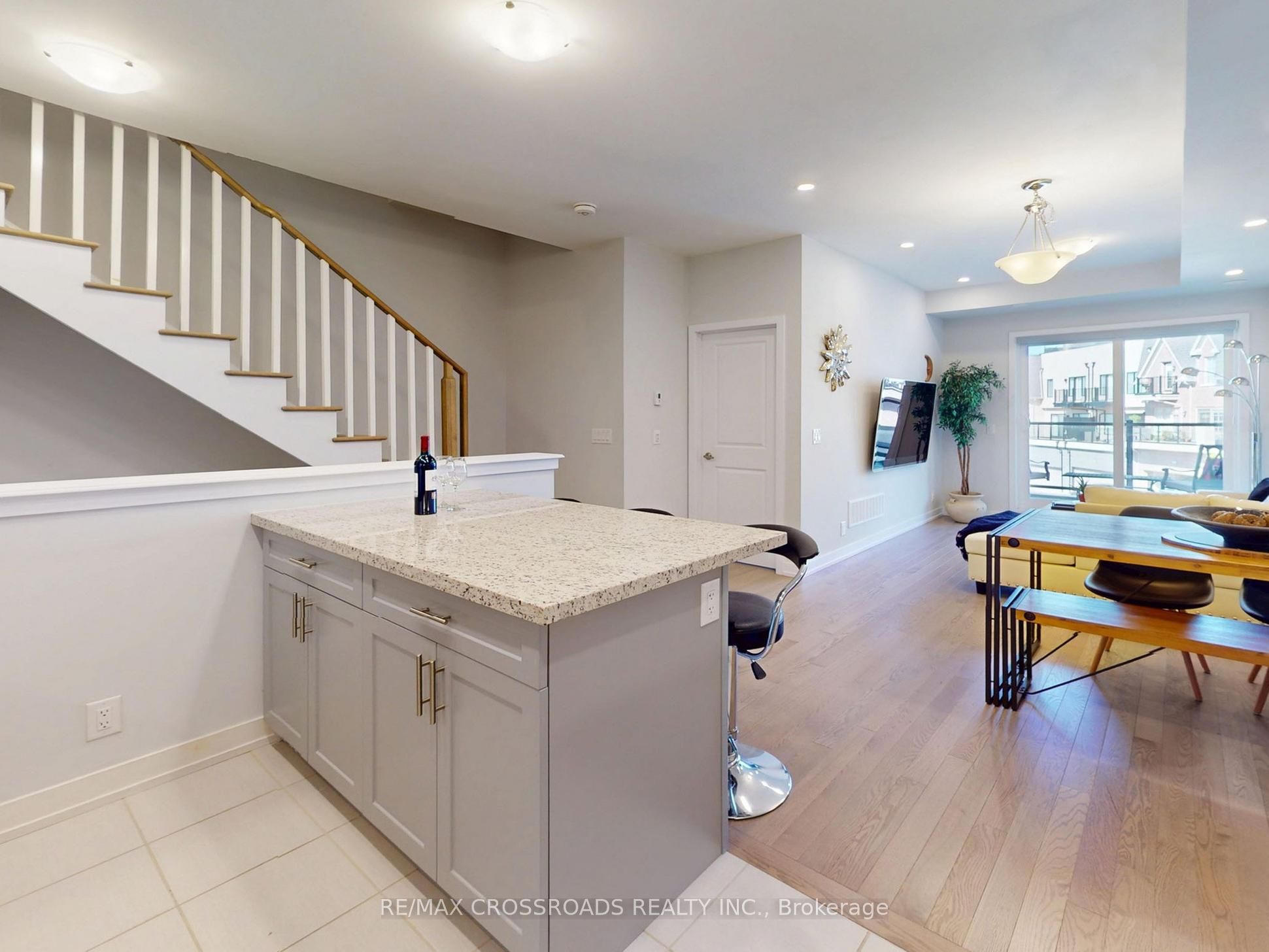 9 Oscar Steeper Lane Property Photo 6