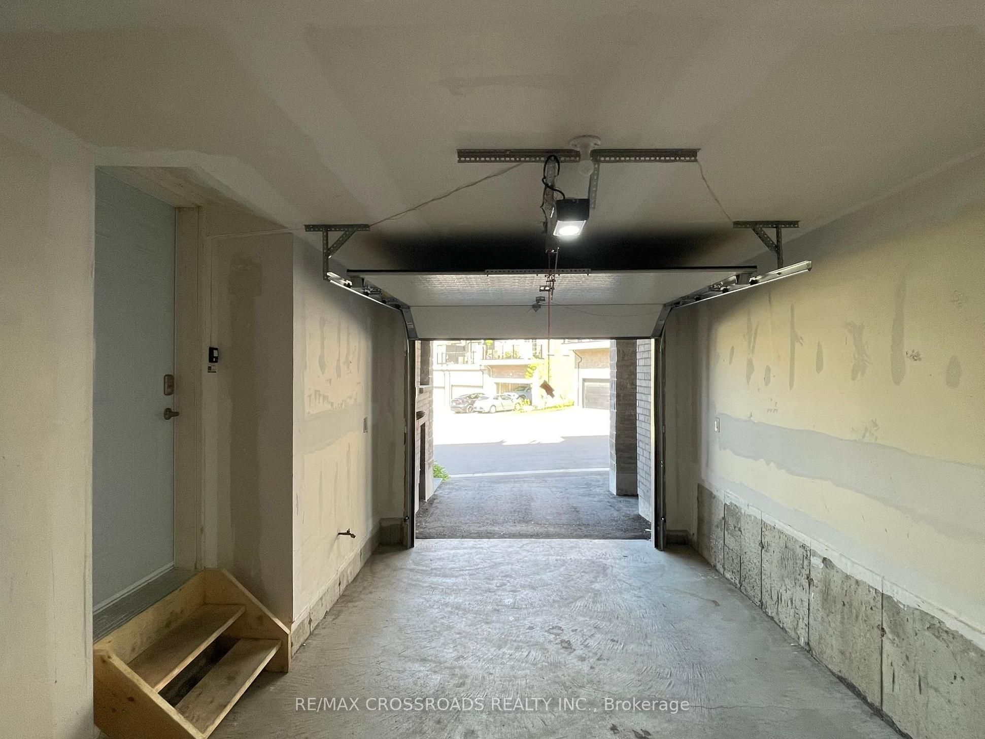 9 Oscar Steeper Lane Property Photo 22