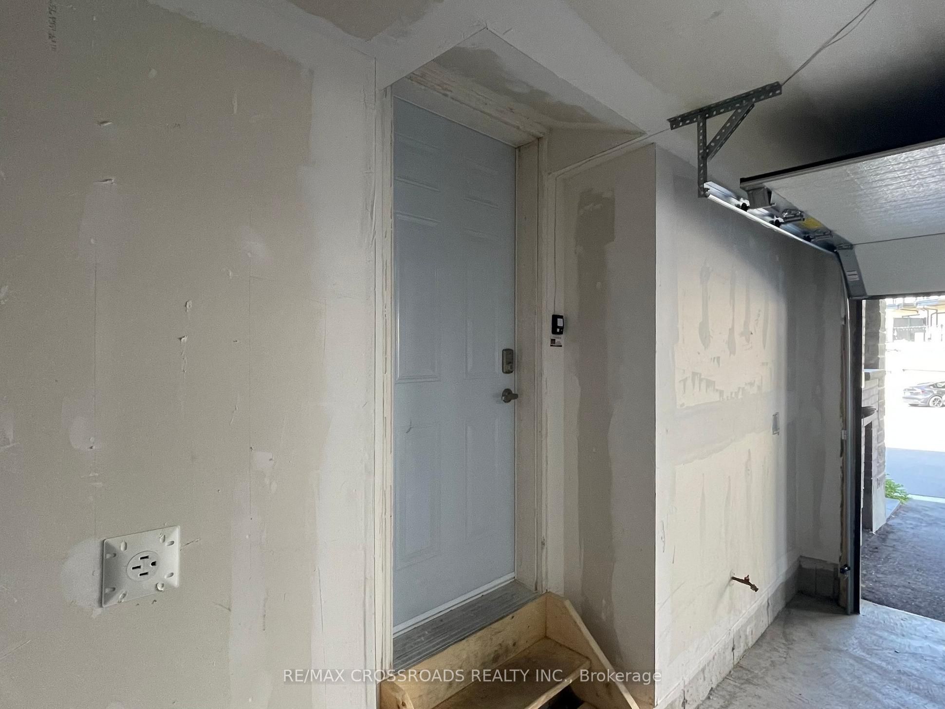 9 Oscar Steeper Lane Property Photo 23