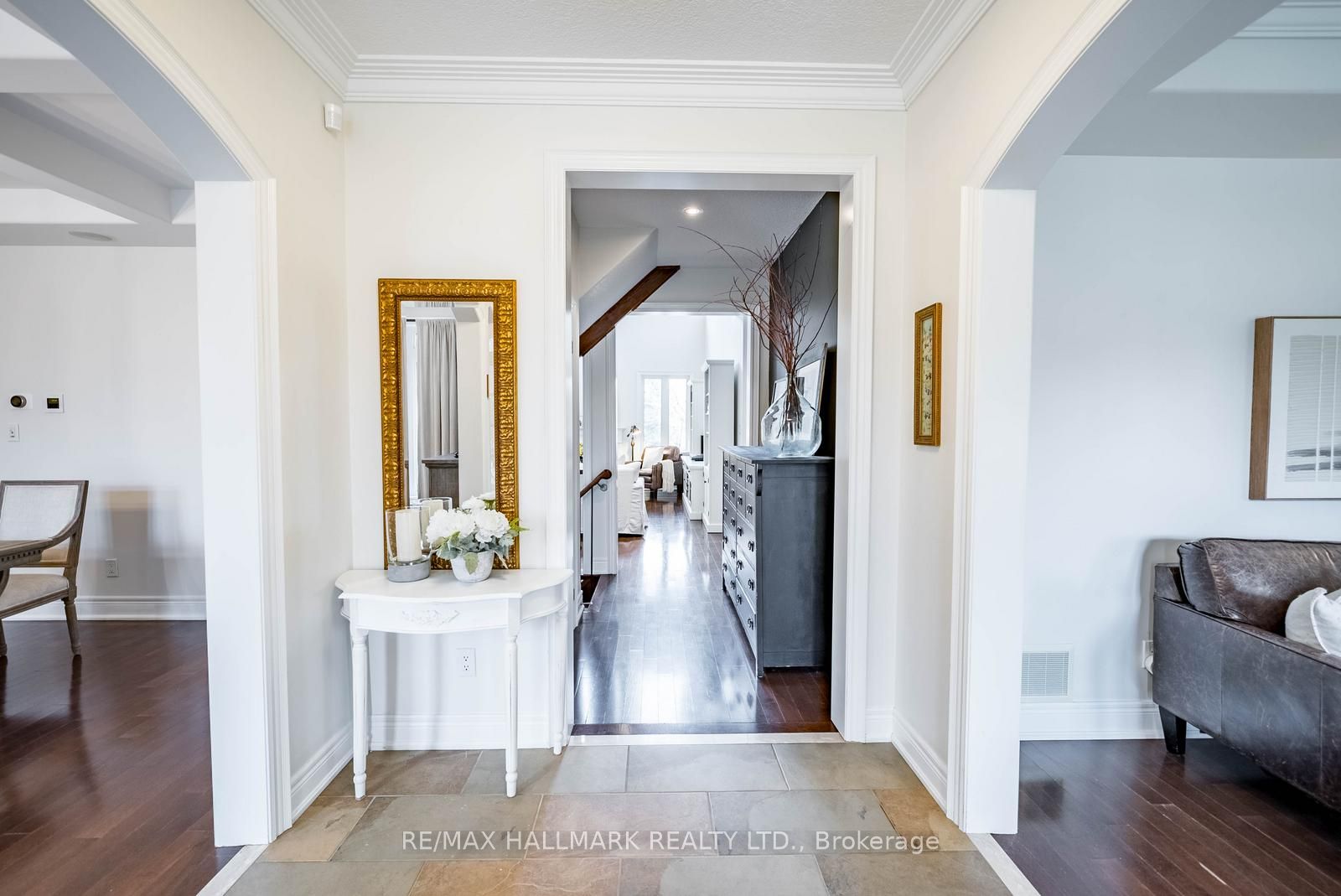 8 Forestgreen Drive Property Photo 5