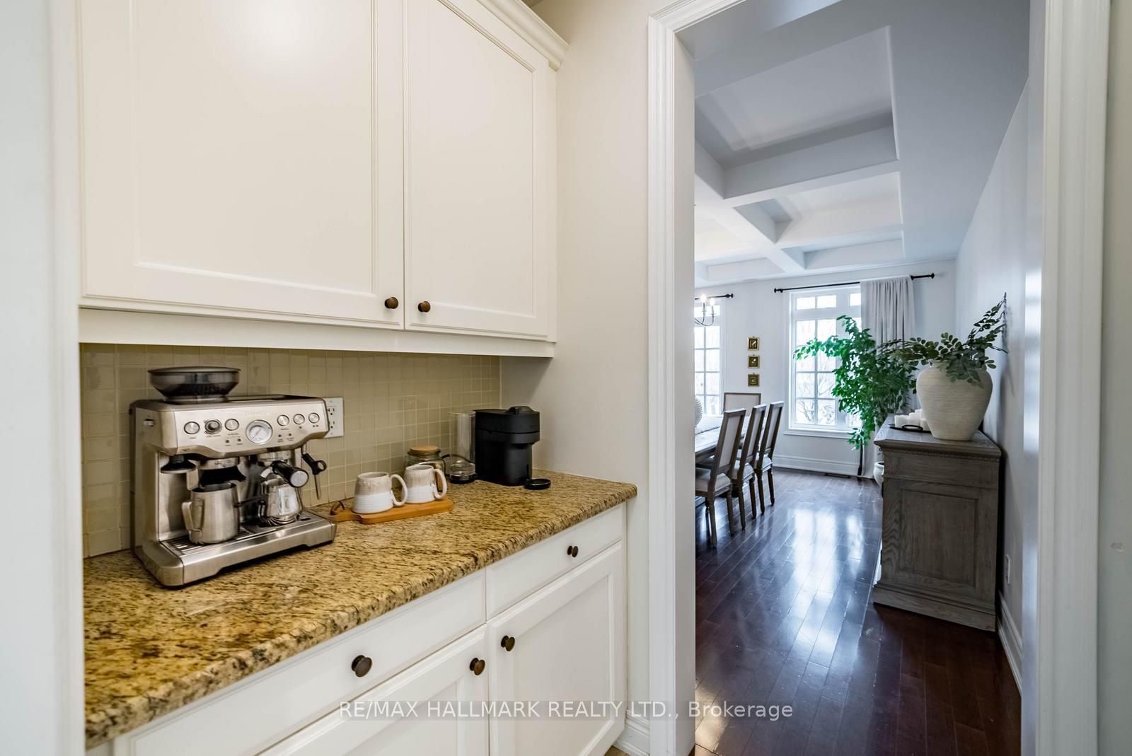 8 Forestgreen Drive Property Photo 12