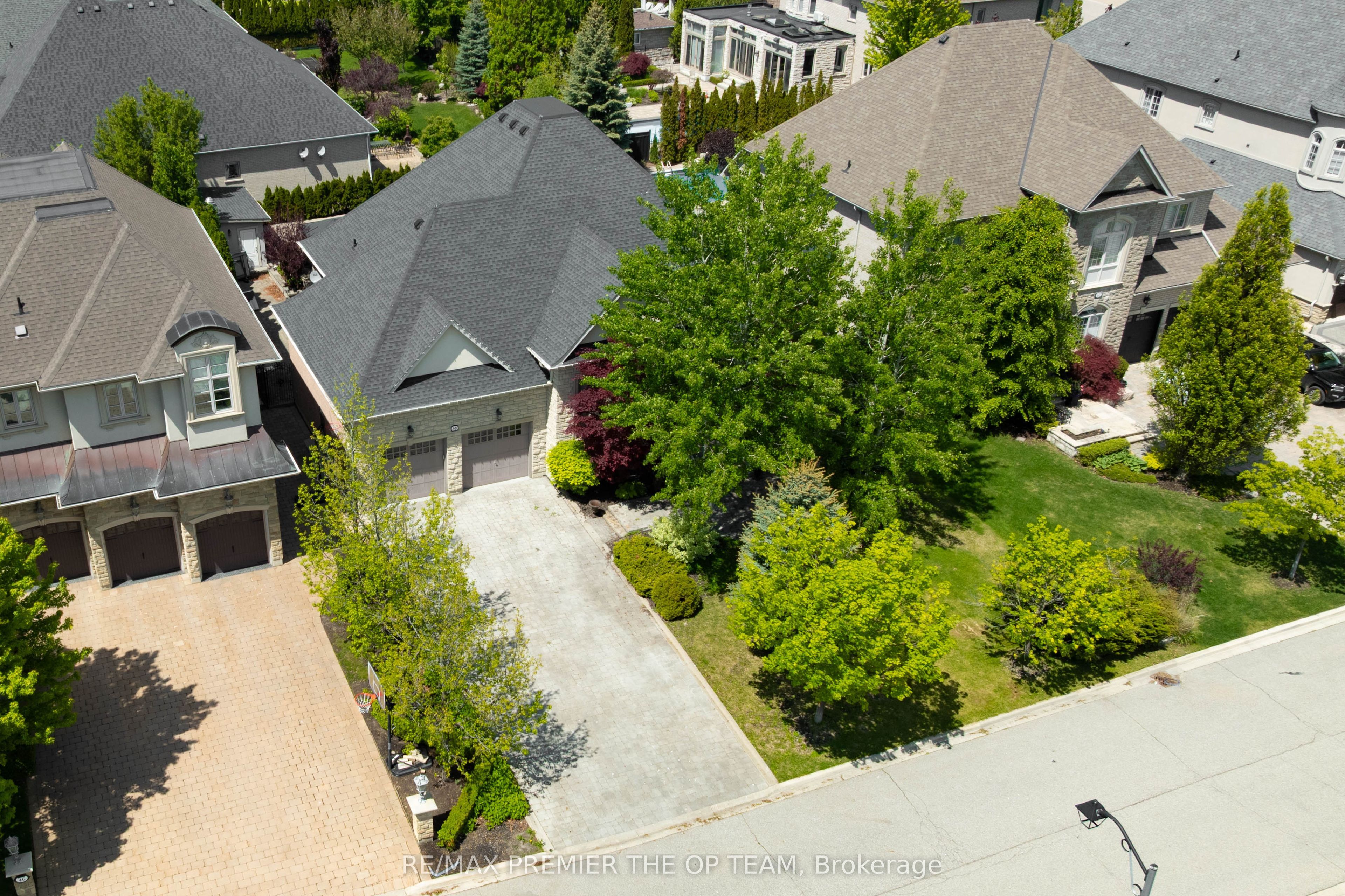 56 Park Ridge Drive Property Photo 2