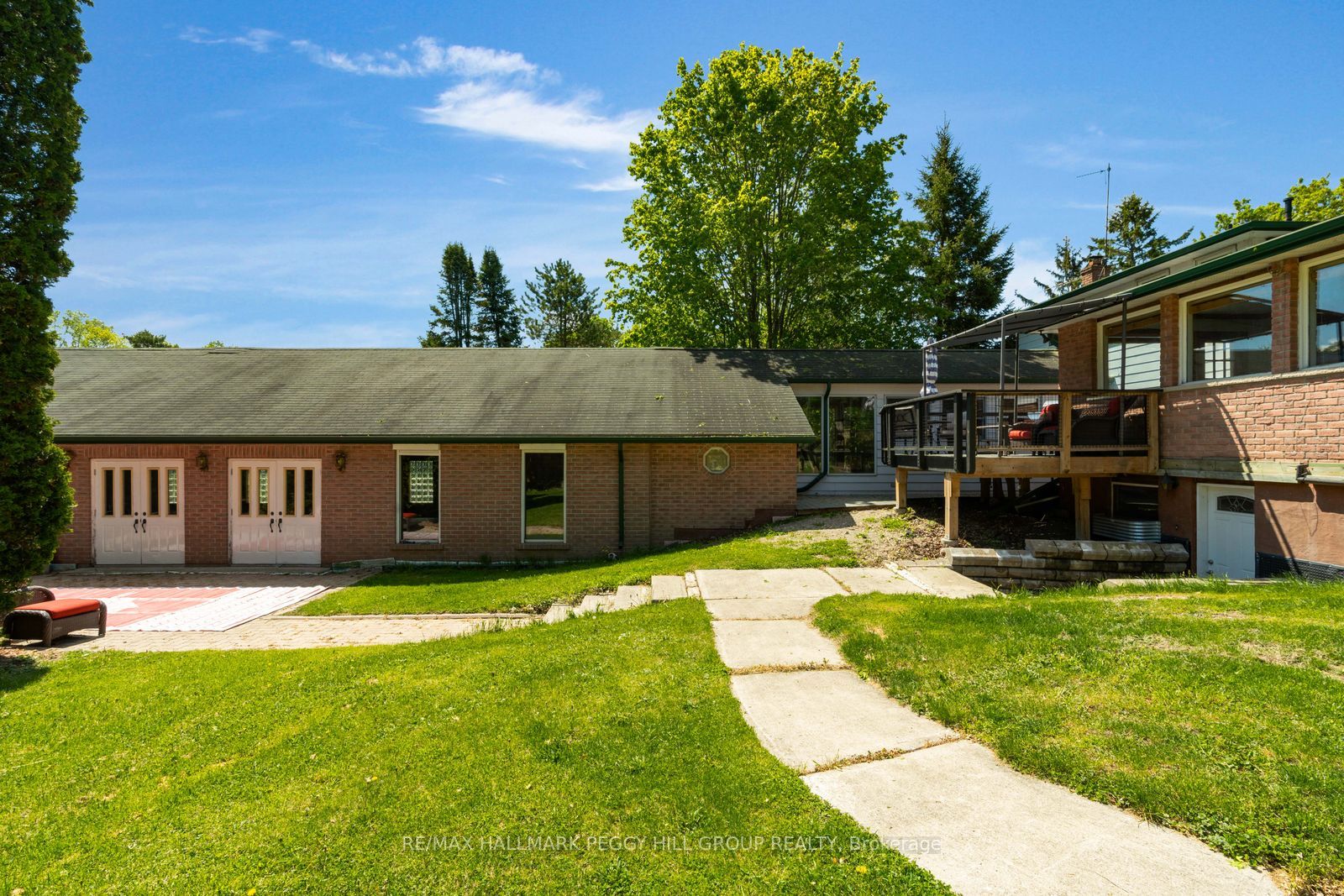 2145 18th Side Road Property Photo 16