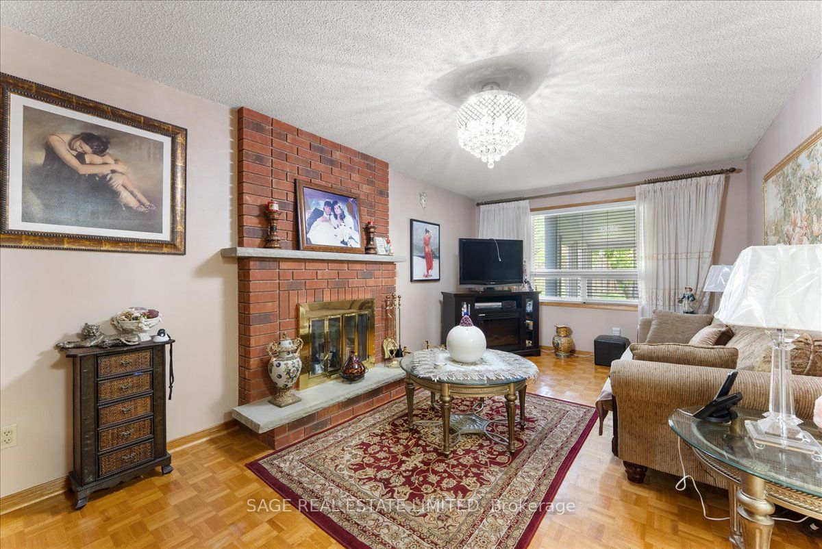 116 Butterfield Crescent Property Photo 8