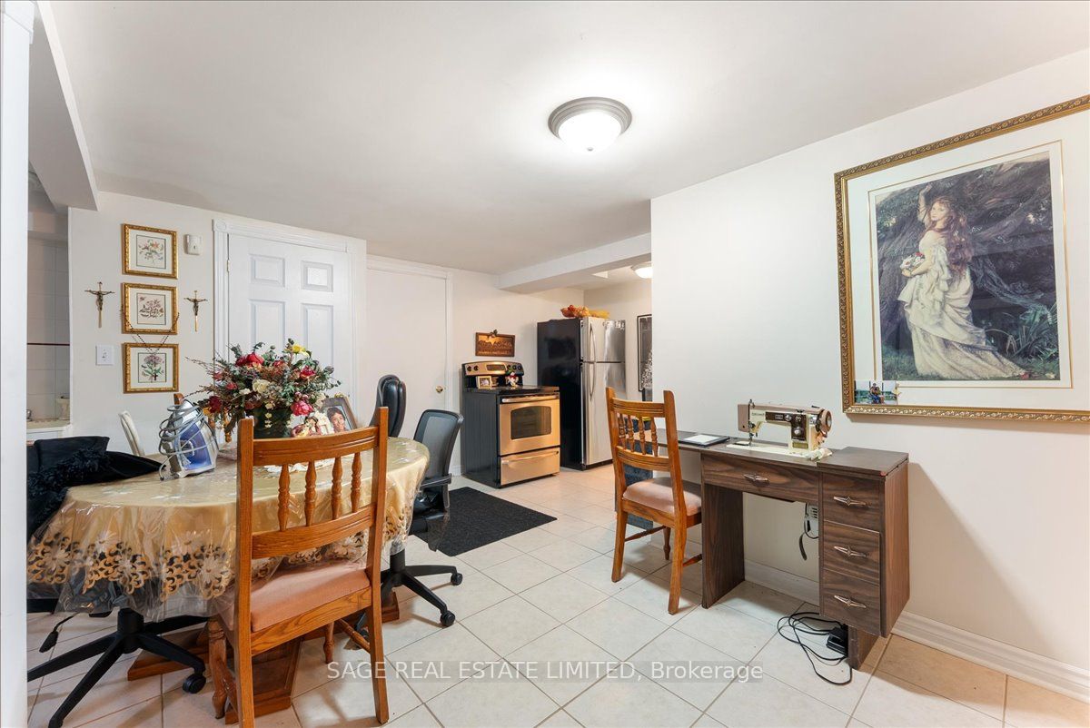 116 Butterfield Crescent Property Photo 35