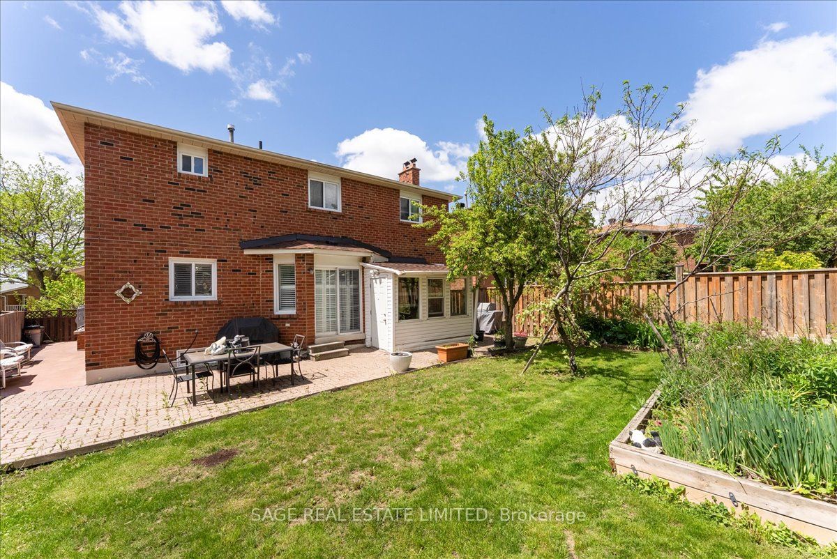 116 Butterfield Crescent Property Photo 42