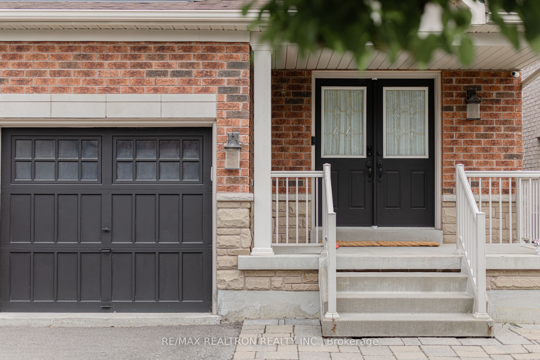 143 Shelbourne Drive Property Photo 4