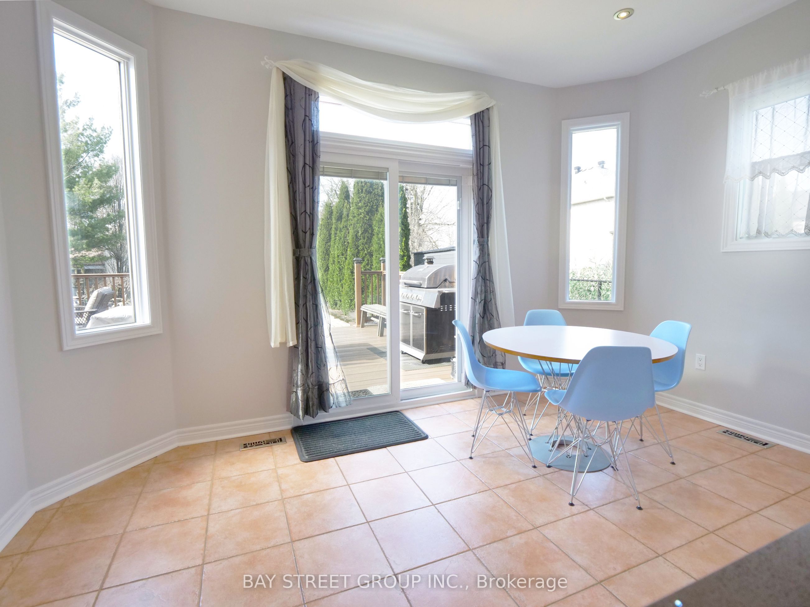 346 Castan Avenue Property Photo 14