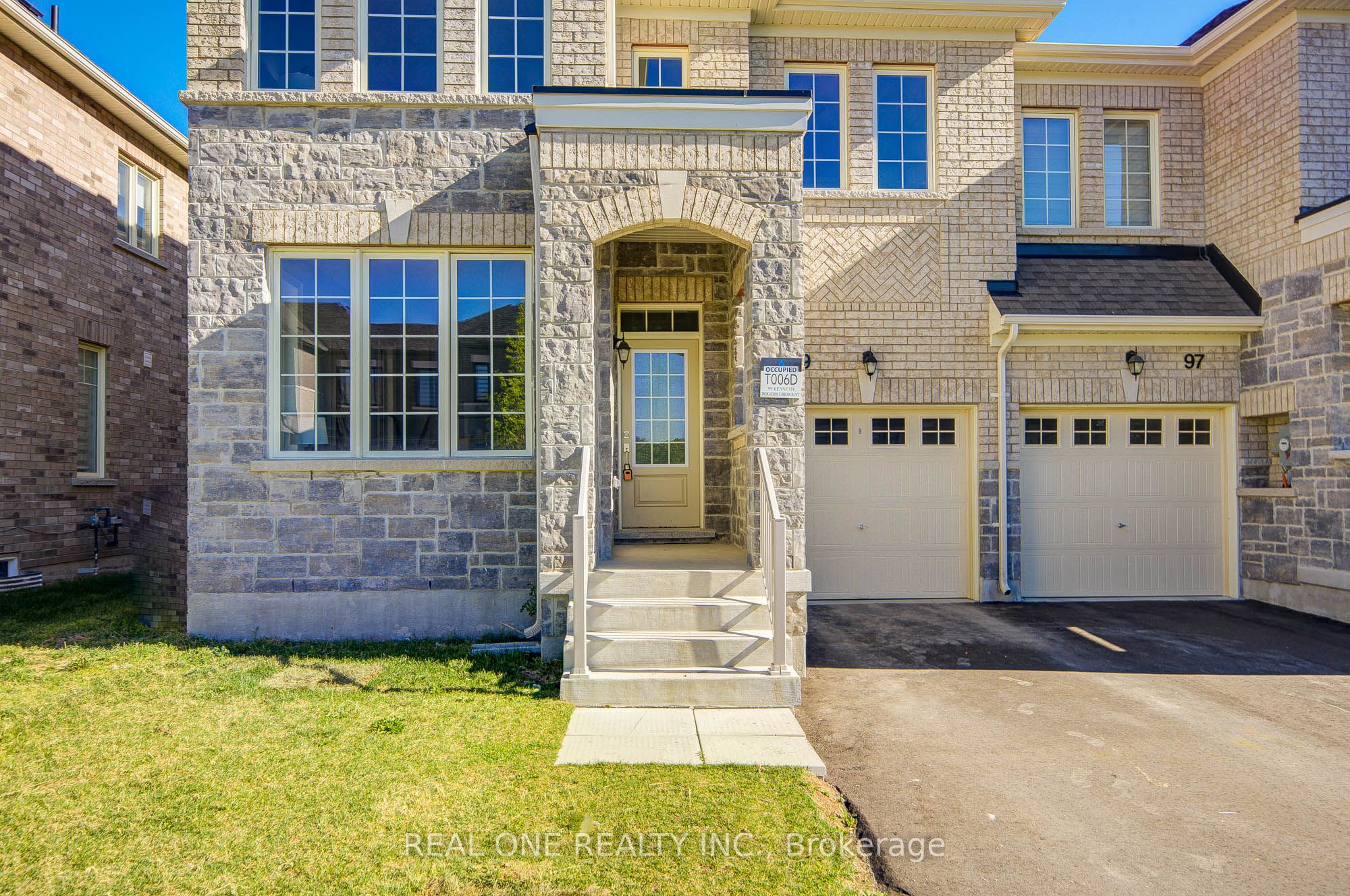 99 Kenneth Rogers Crescent Property Photo 1