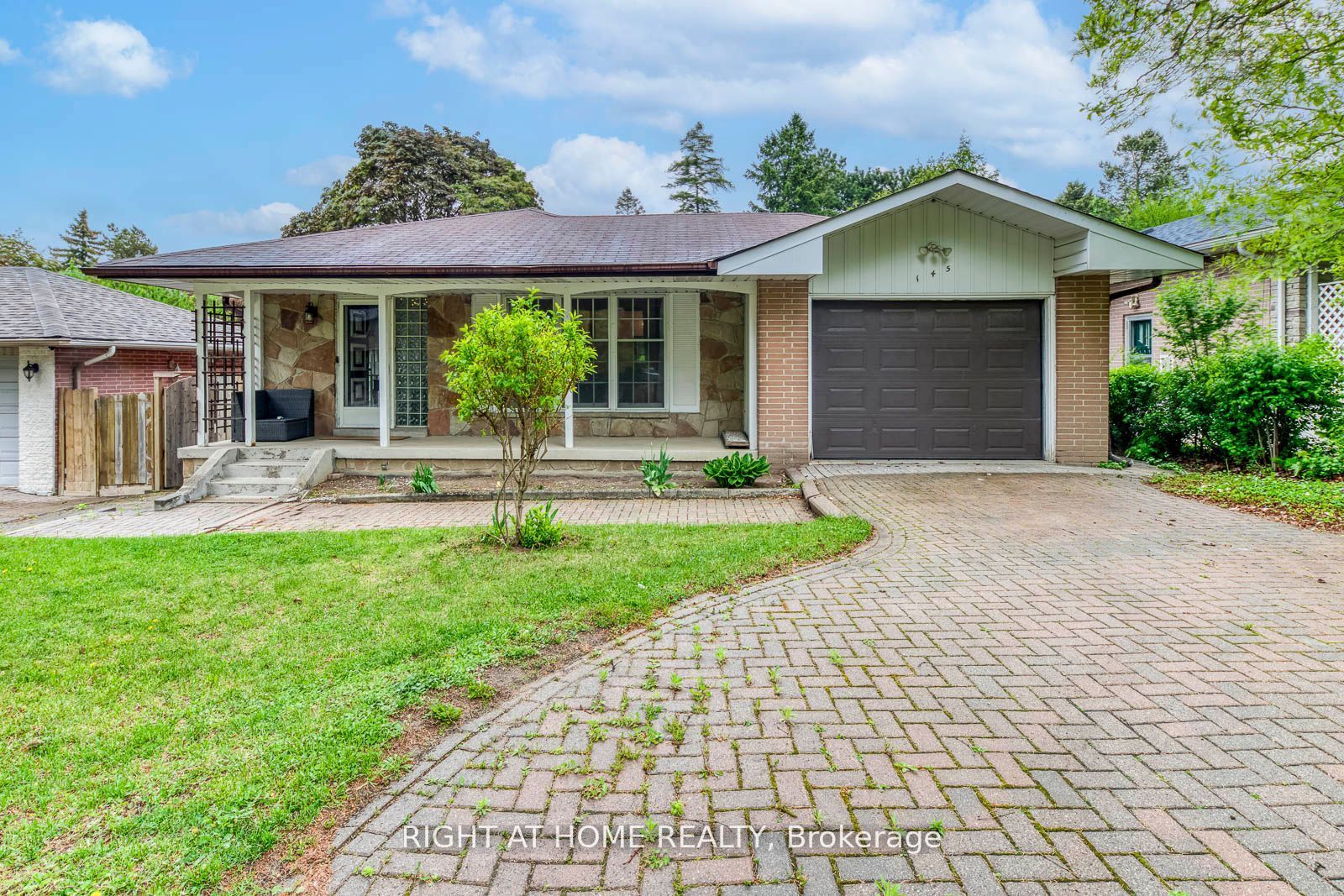 145 Highland Park Boulevard Property Photo 3