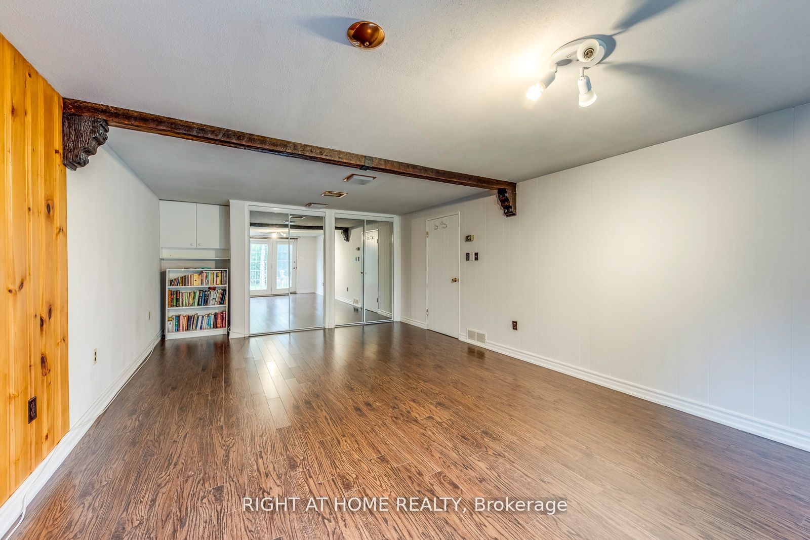 145 Highland Park Boulevard Property Photo 37