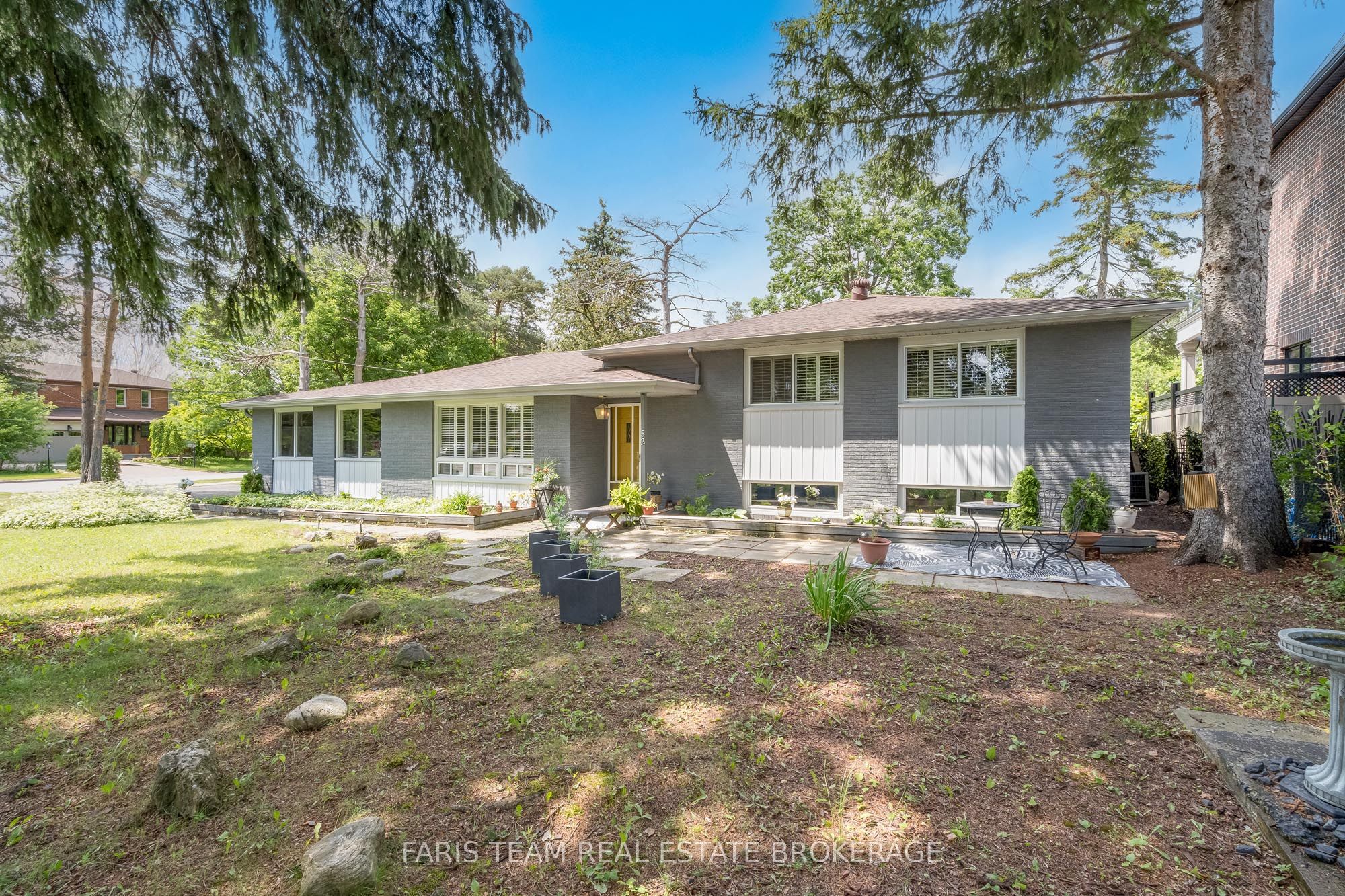 52 May Avenue Property Photo 1