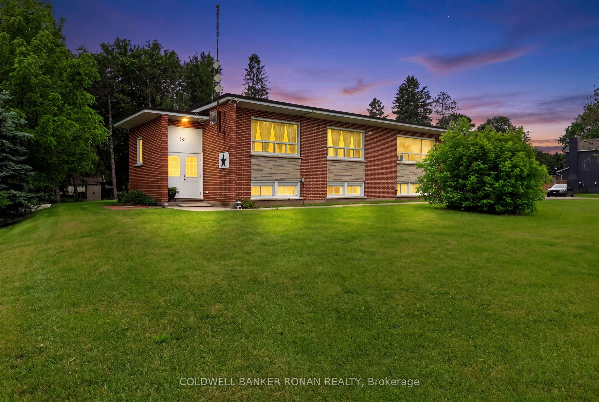 181 Murphy Road Property Photo 1