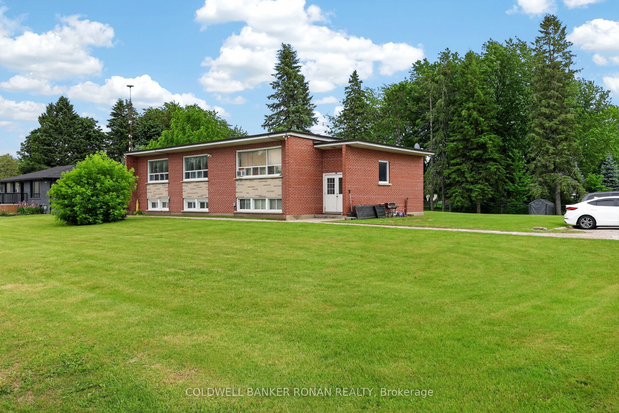 181 Murphy Road Property Photo 4