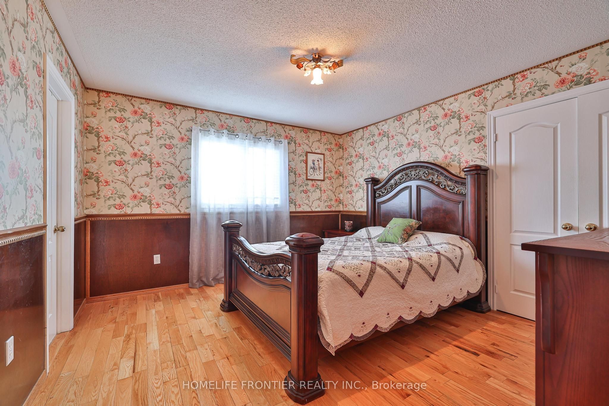 110 Red River Crescent Property Photo 30