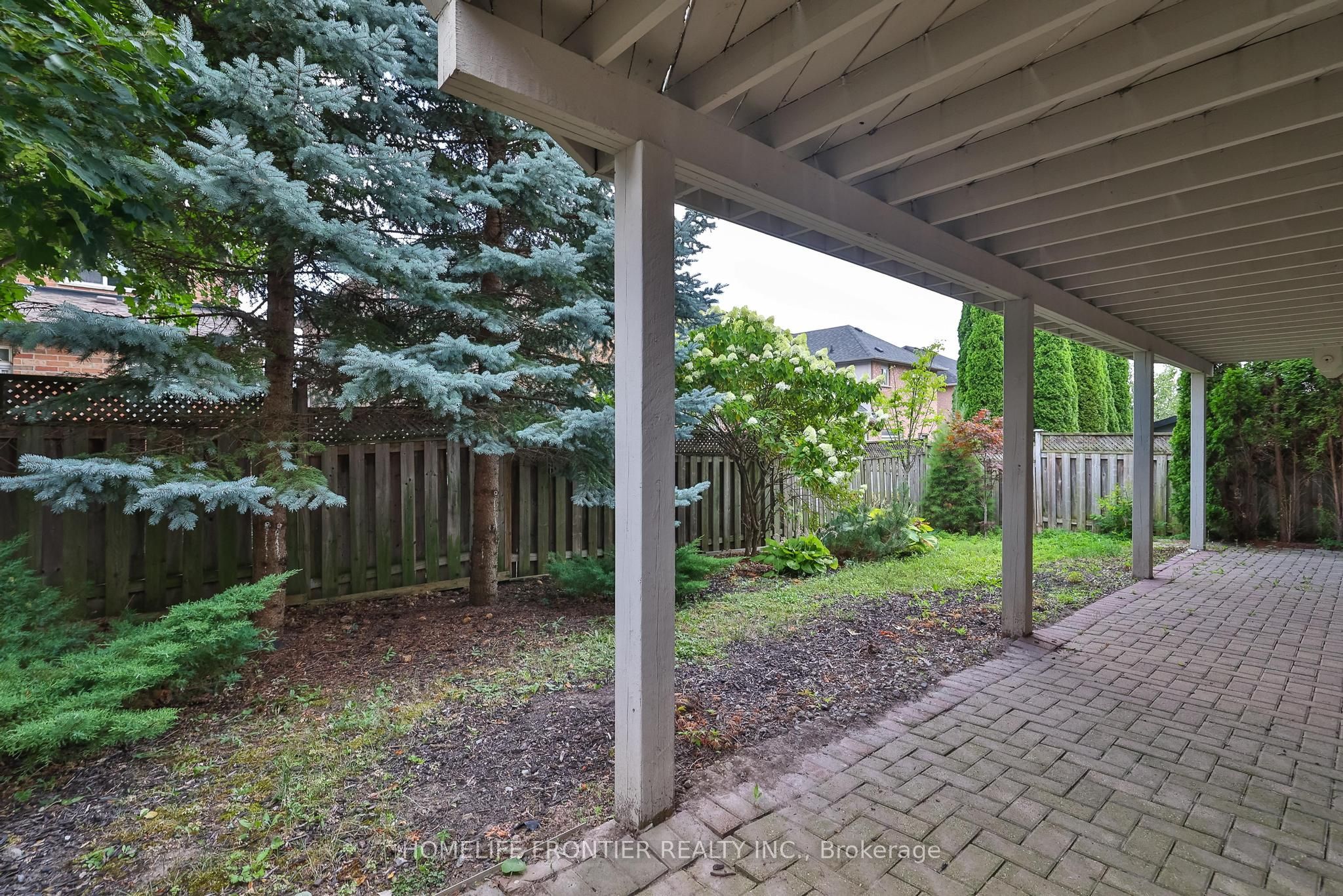 110 Red River Crescent Property Photo 49