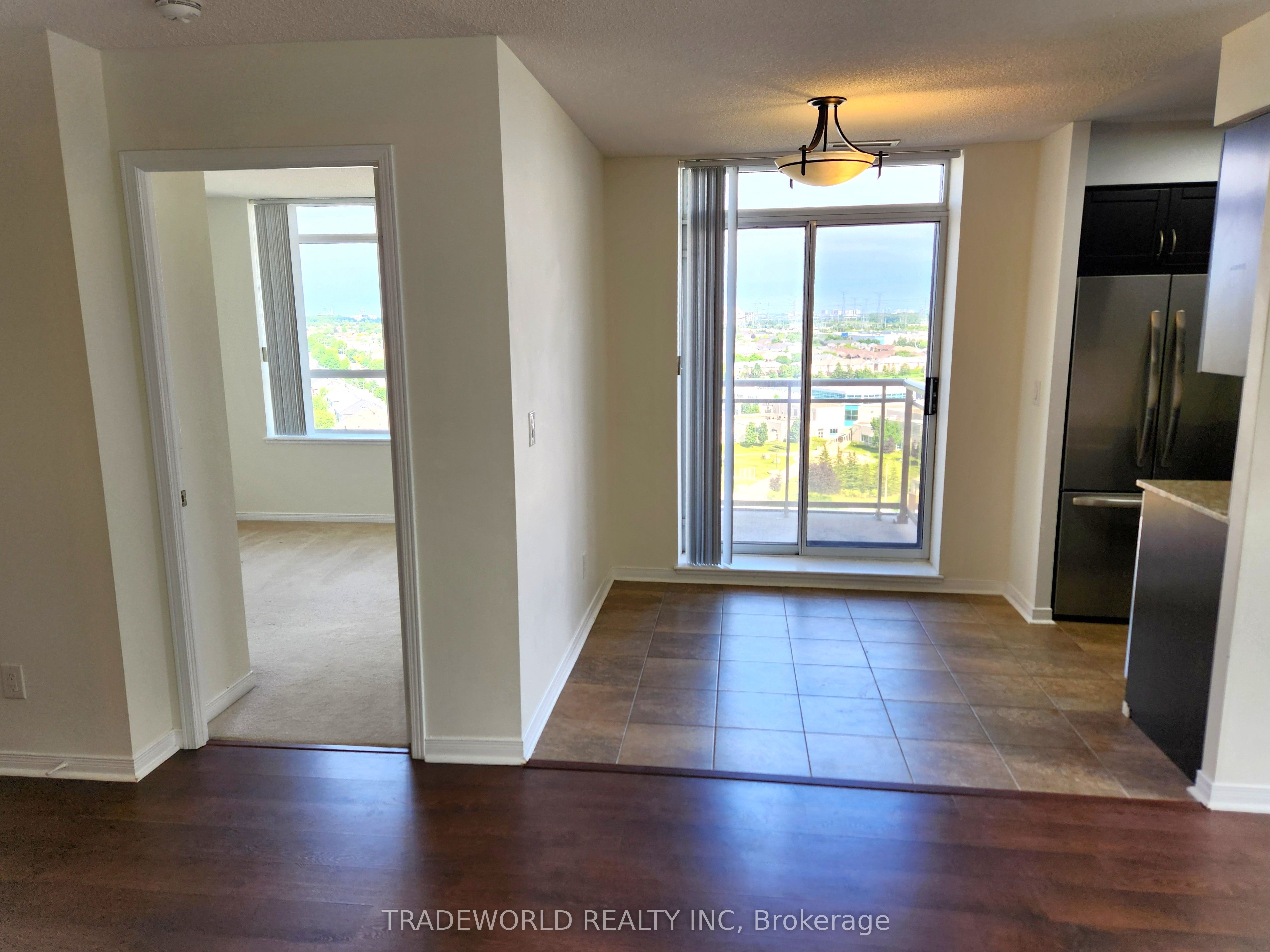 73 King William Crescent Ph4 Property Photo 3