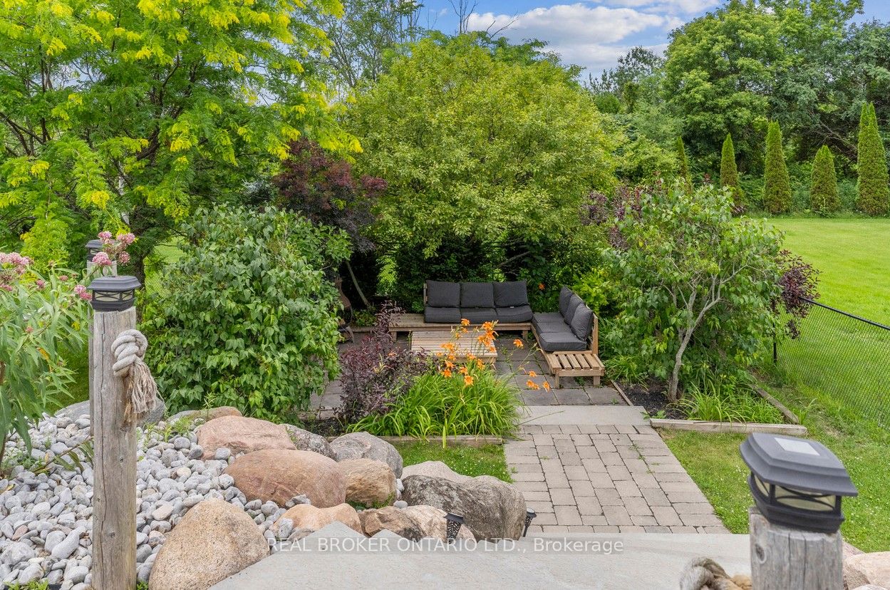 27 Bagshaw Crescent Property Photo 6